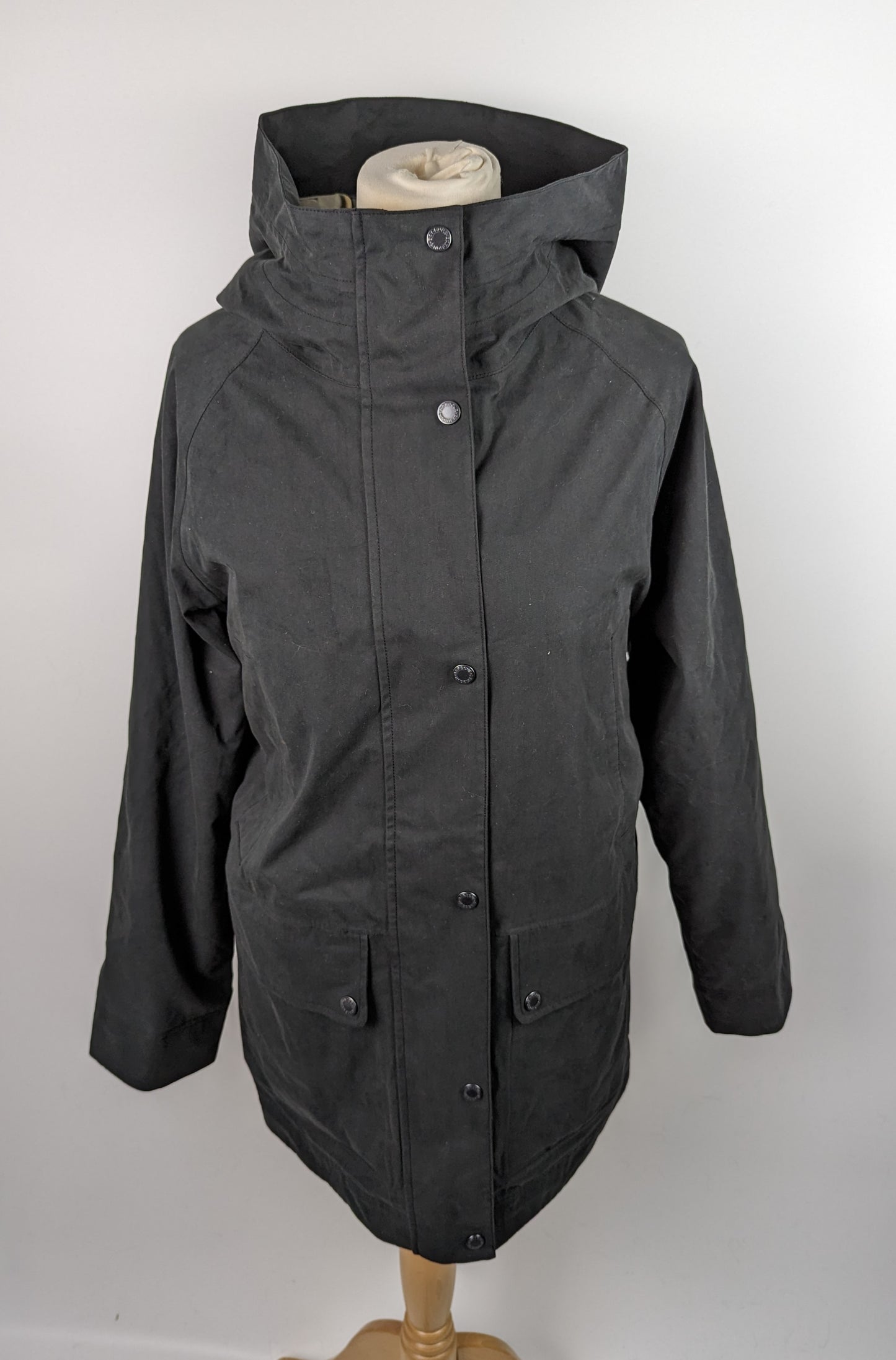 Barbour Womens Beadnell Jacket Water Proof Jacket- Black