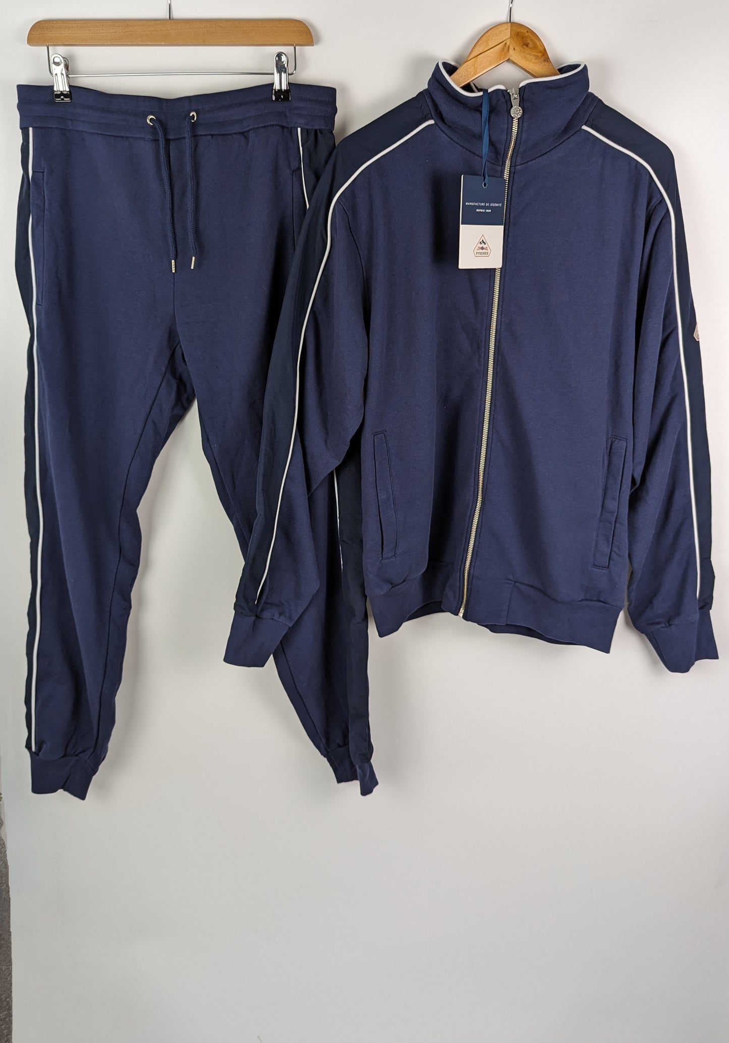 PYRENEX Peak Jacket and Joggers Tracksuit - Navy