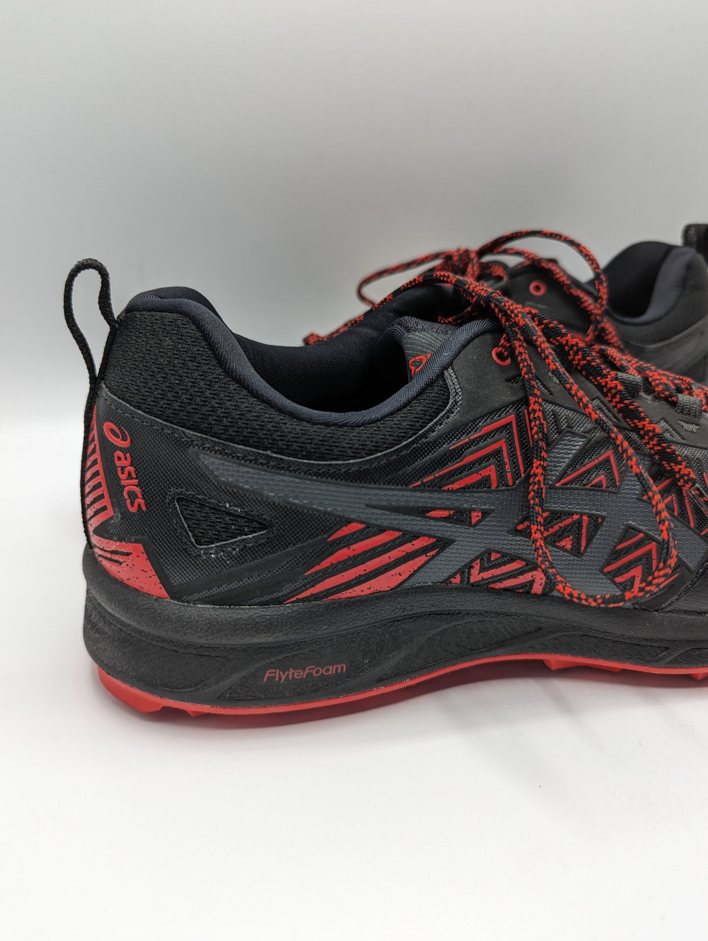 ASICS GEL-FUJI SETSU 3 Gore-Tex Trail Running Shoes - Mens - Black/Red