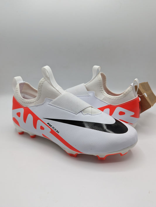 Nike Mercurial Vapour 15 Academy Firm Ground Football Boots Juniors - White