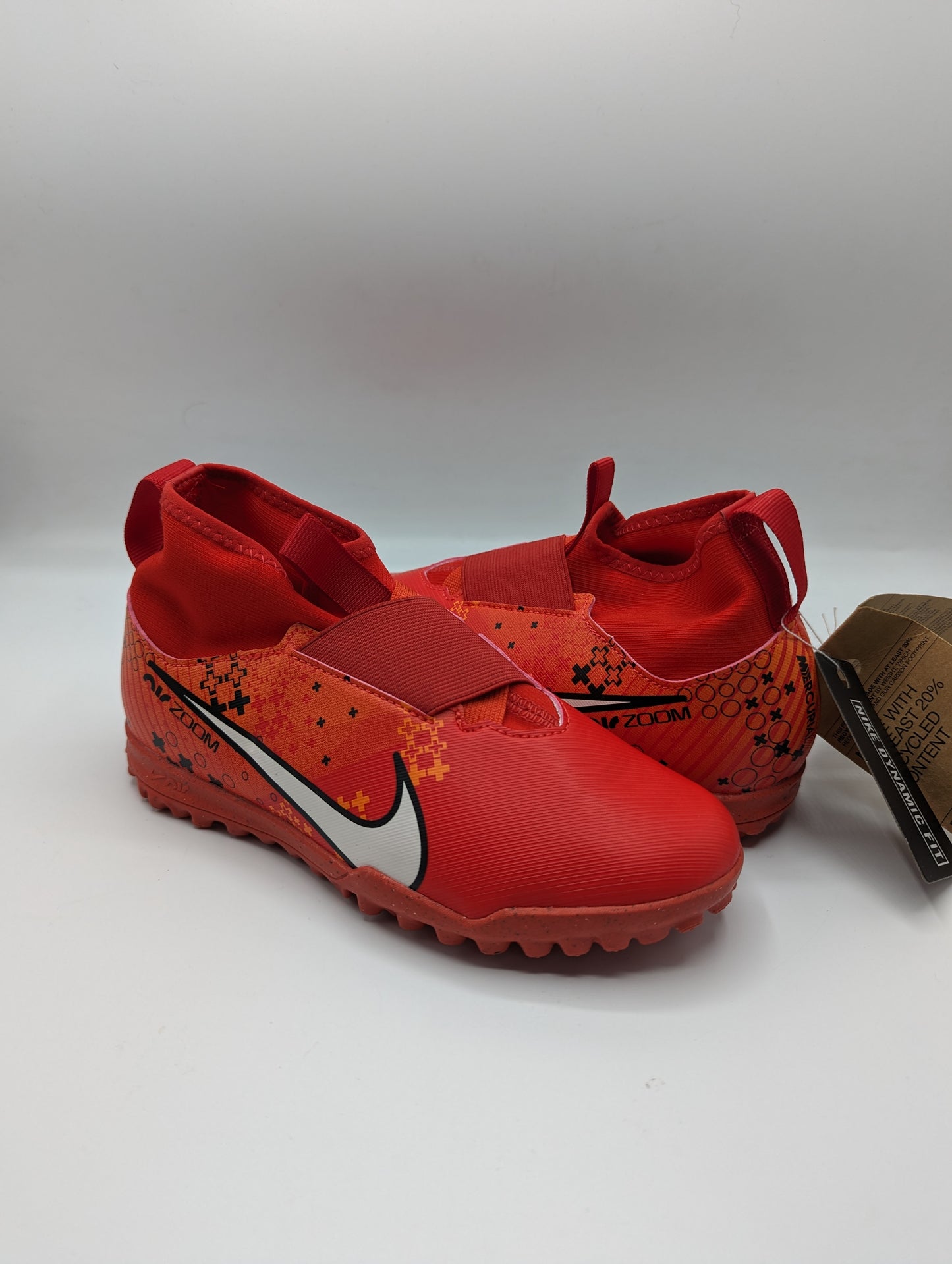 Nike Junior Superfly 9 Academy Mercurial Dream Speed Astro Turf Boots/Trainers - Red