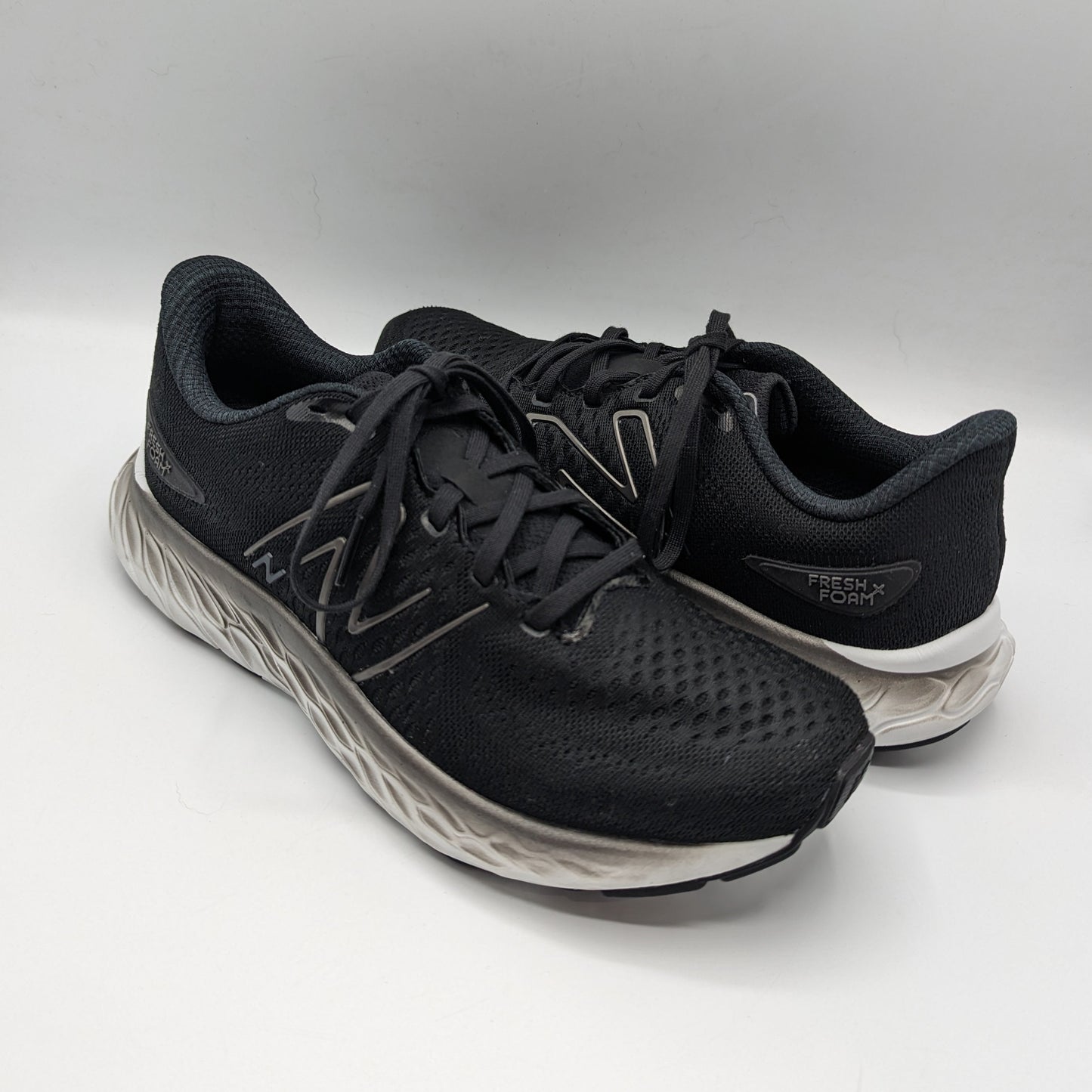 New Balance Fresh Foam X EVOZ v3 Trainers Black - Mens