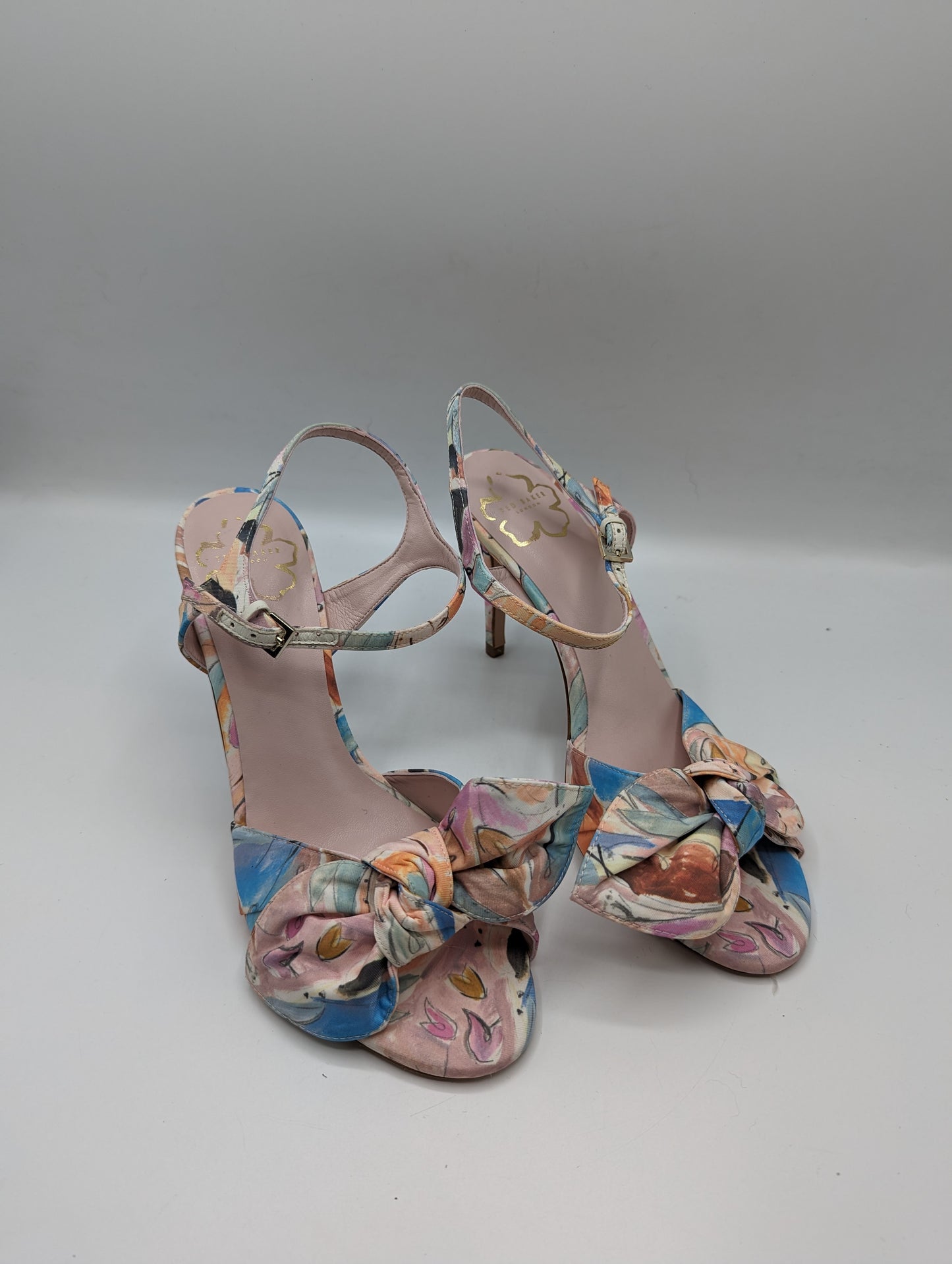 Ted Baker Nestar Art Print Stilleto Heels With Bow - Womens - Pink