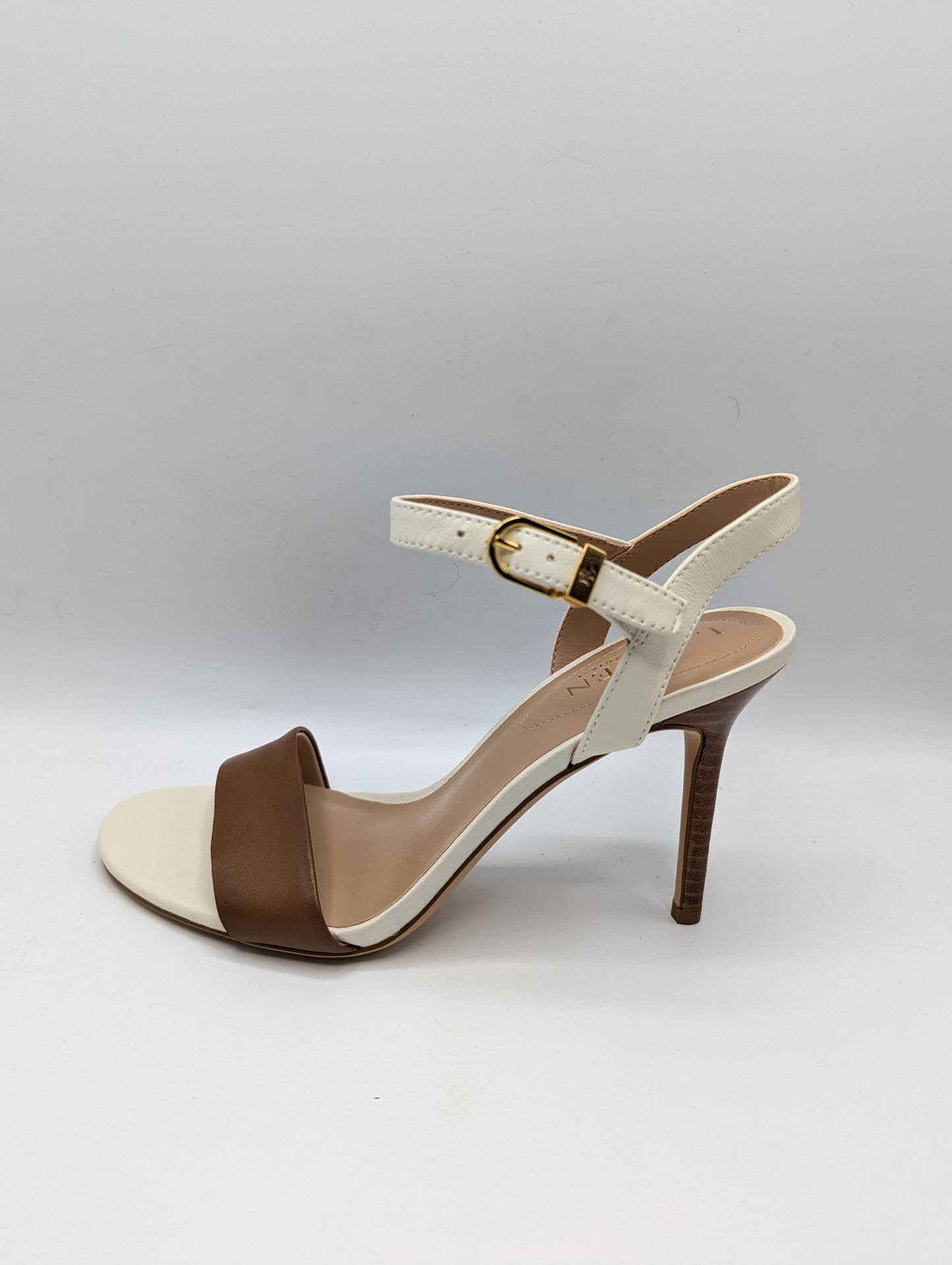 Lauren Ralph Lauren Gwen Nappa Leather Sandal in Deep Saddle Tan/Vanilla