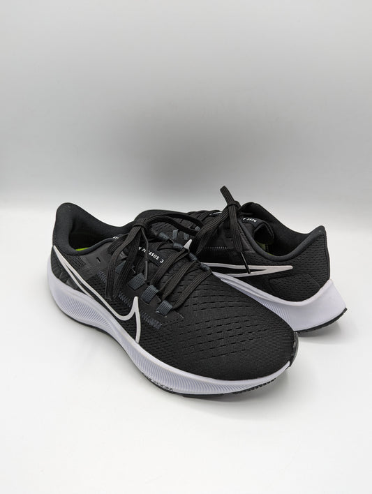 Nike Air Zoom Pegasus 38 Mens  Trainers - Black/White