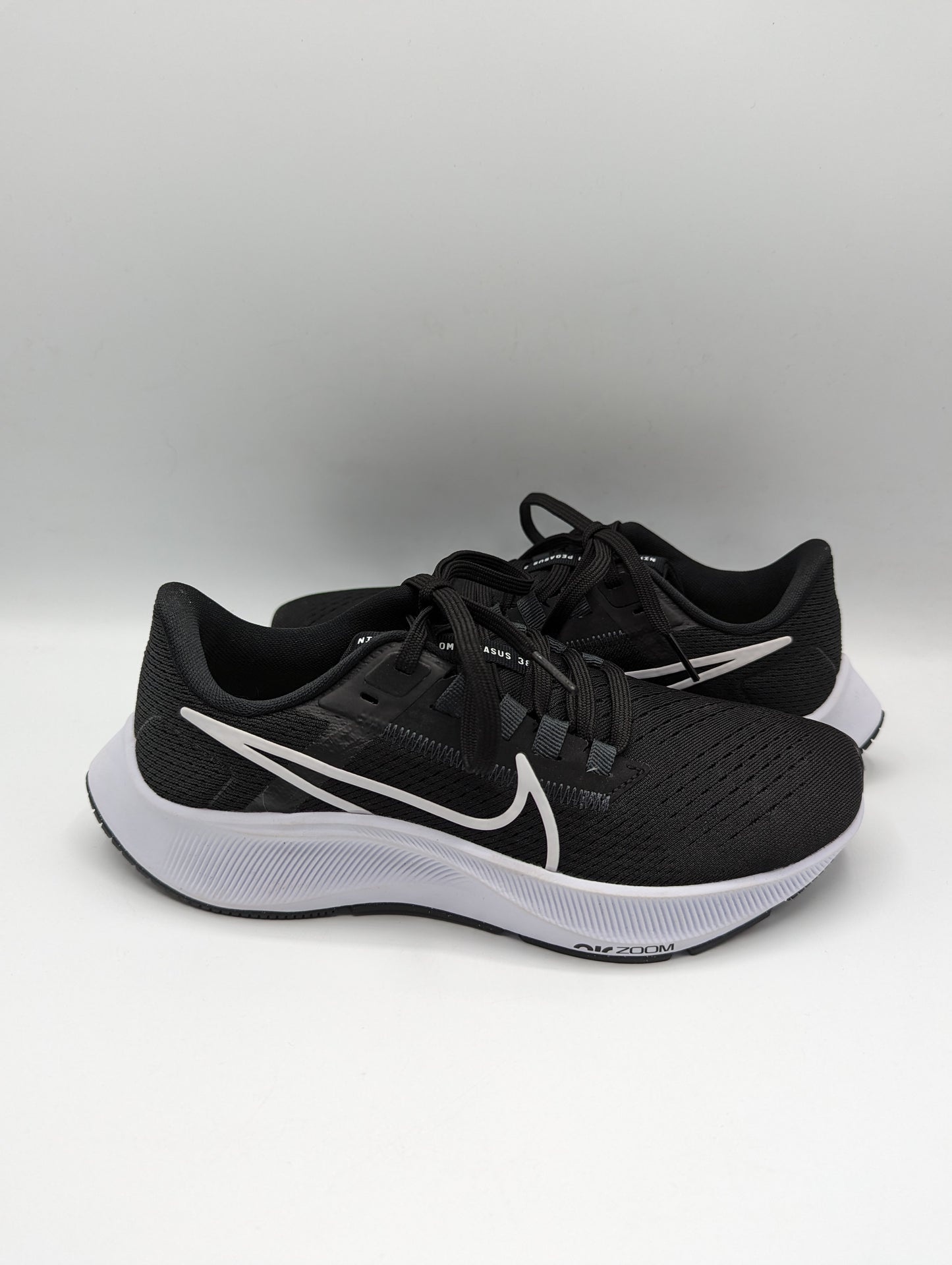 Nike Air Zoom Pegasus 38 Mens  Trainers - Black/White