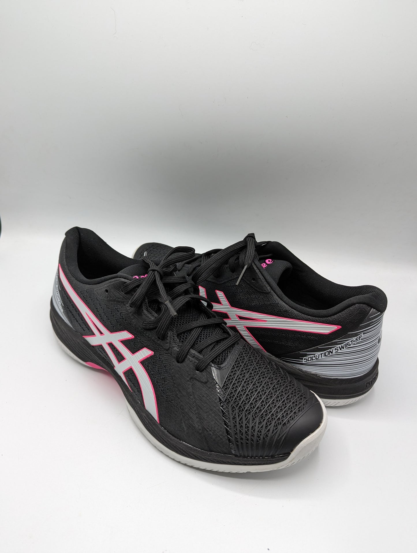 Asics Mens Solution Swift FF Tennis Trainers - Black/Hot Pink