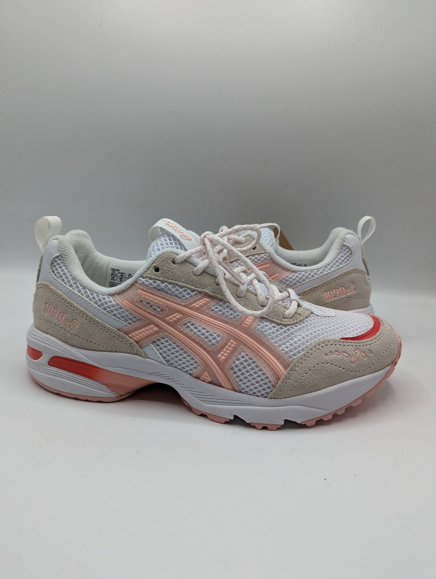 Asics GEL-1090™ V2 Women's SportStyle Shoe/Trainers - White/Beige