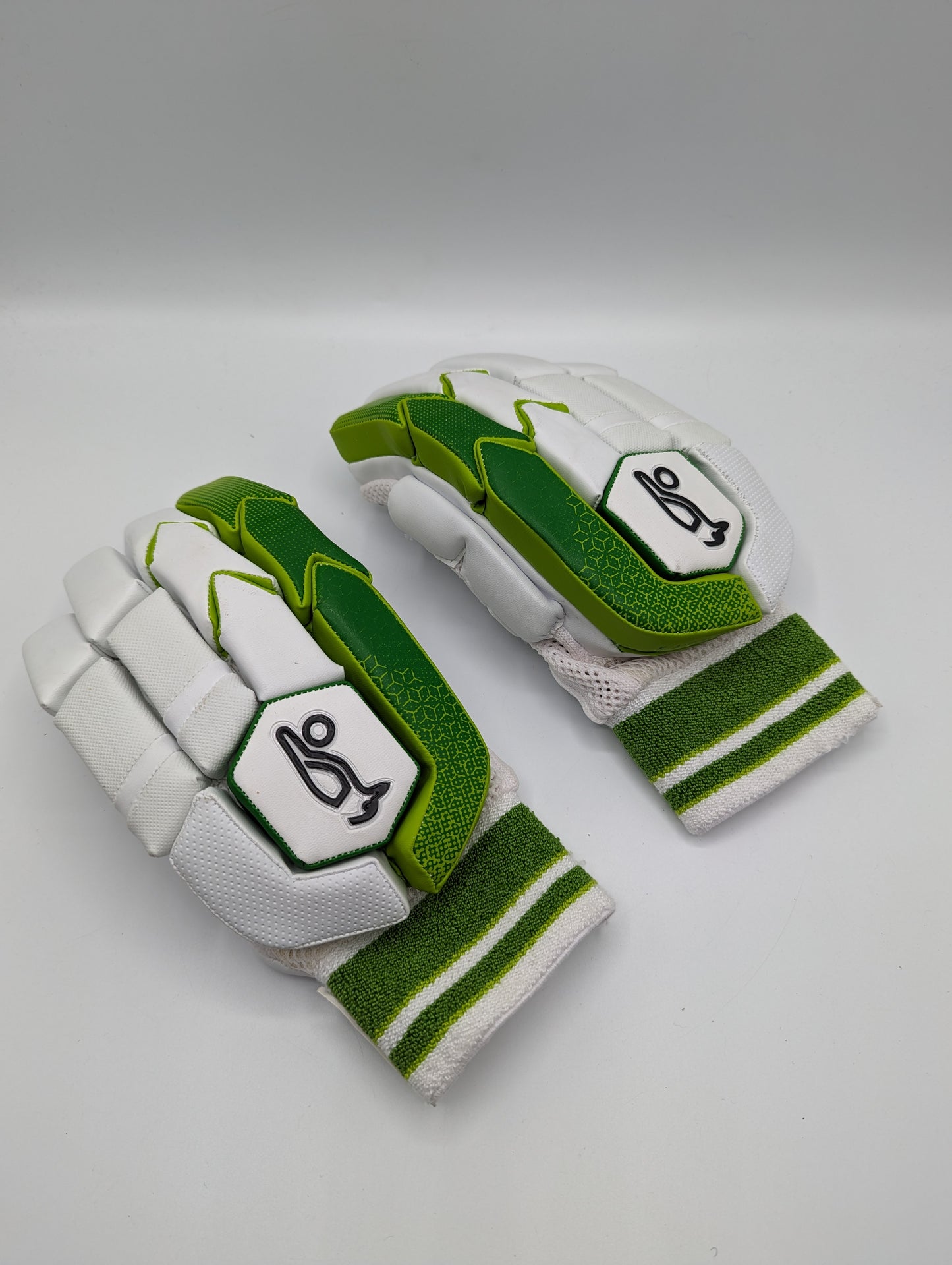 Kookaburra Youth Kahuna 4.1 Cricket Gloves Right Hand - White/Green