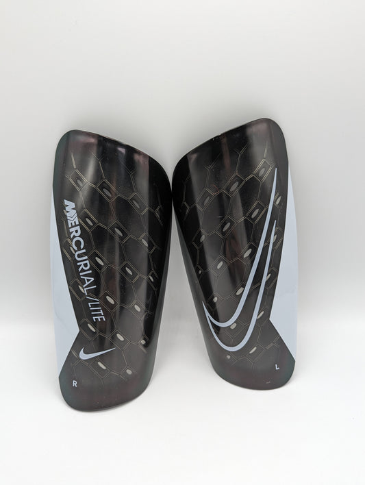 Nike Mercurial Lite Shin Guards - Adults - Black