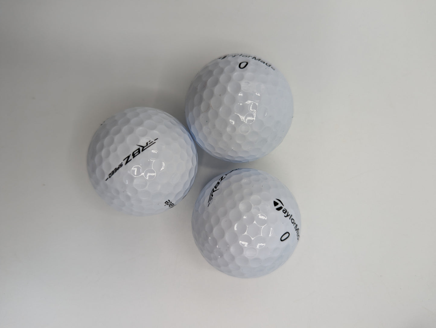 Set of X18 TaylorMade Rocketballz Speed Golf Balls - White