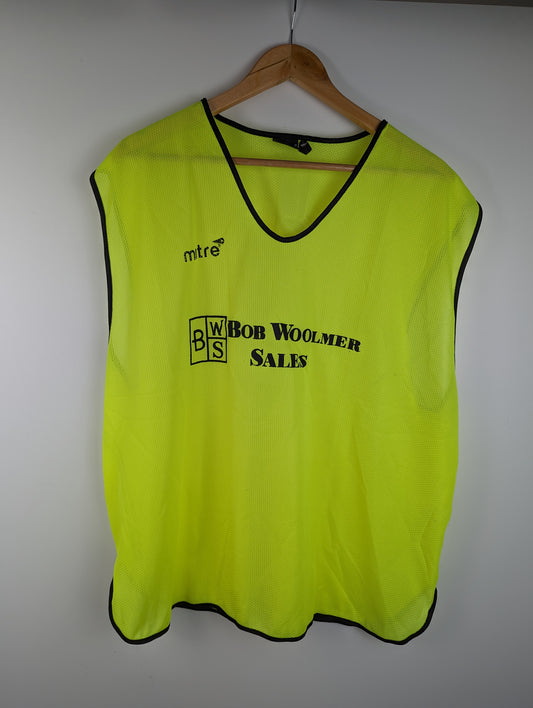 X10 Mitre Pro Training Bib Mens - Neon Yellow