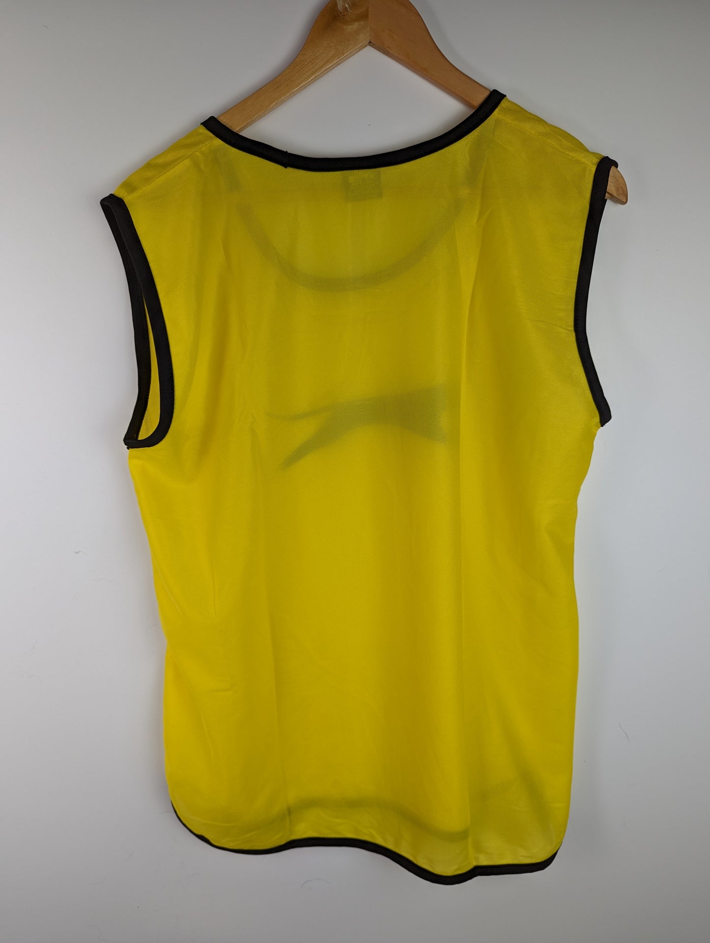 X10 Slazenger Training Bibs and Bag Adults/Senior - Yellow