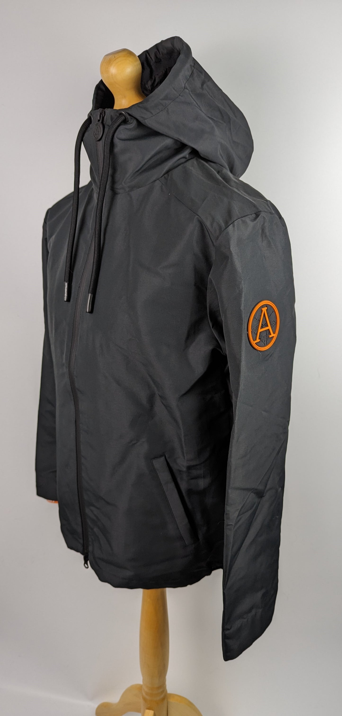 ARCTIC ARMY Mens Zip Through Windbraker Jacket  - black