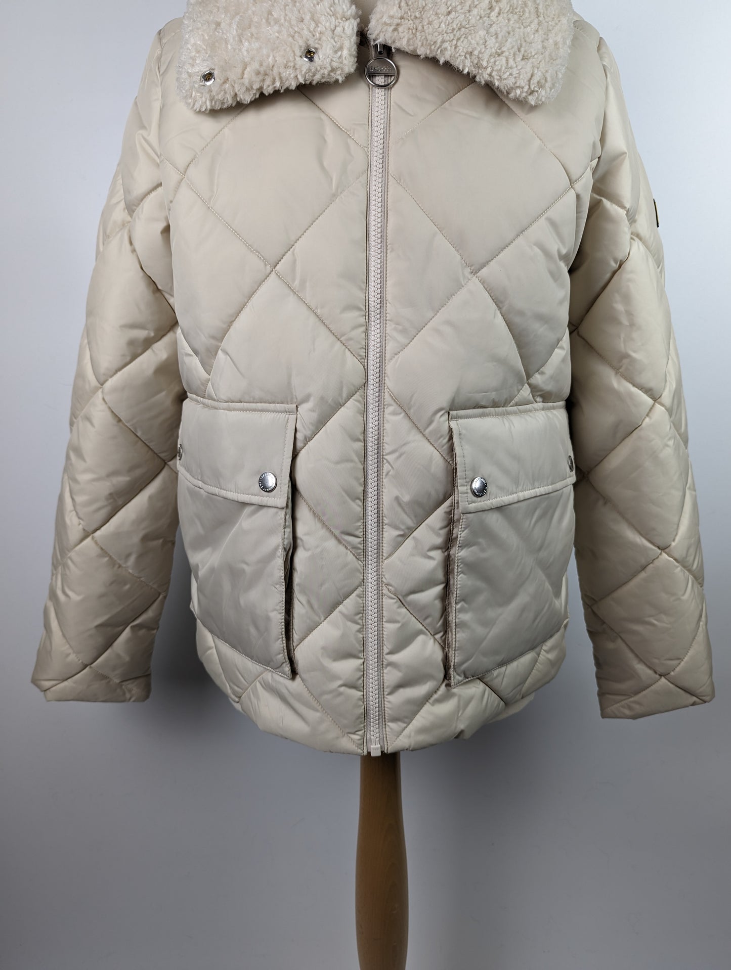 BARBOUR INTERNATIONAL Womens Norton Quilted Jacket - Cream