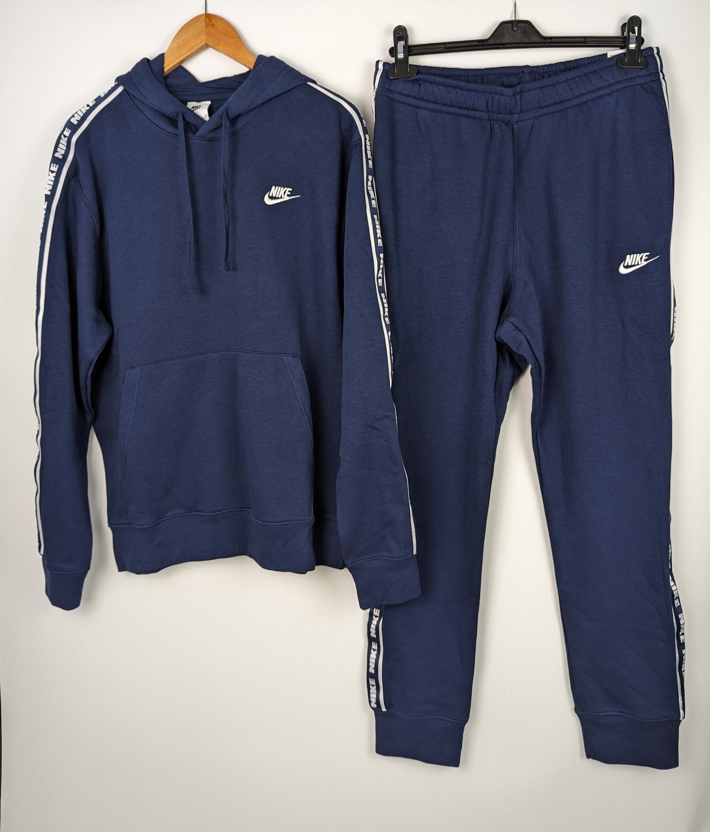 Nike Club Fleece Men's Graphic Hooded Tracksuit - Blue