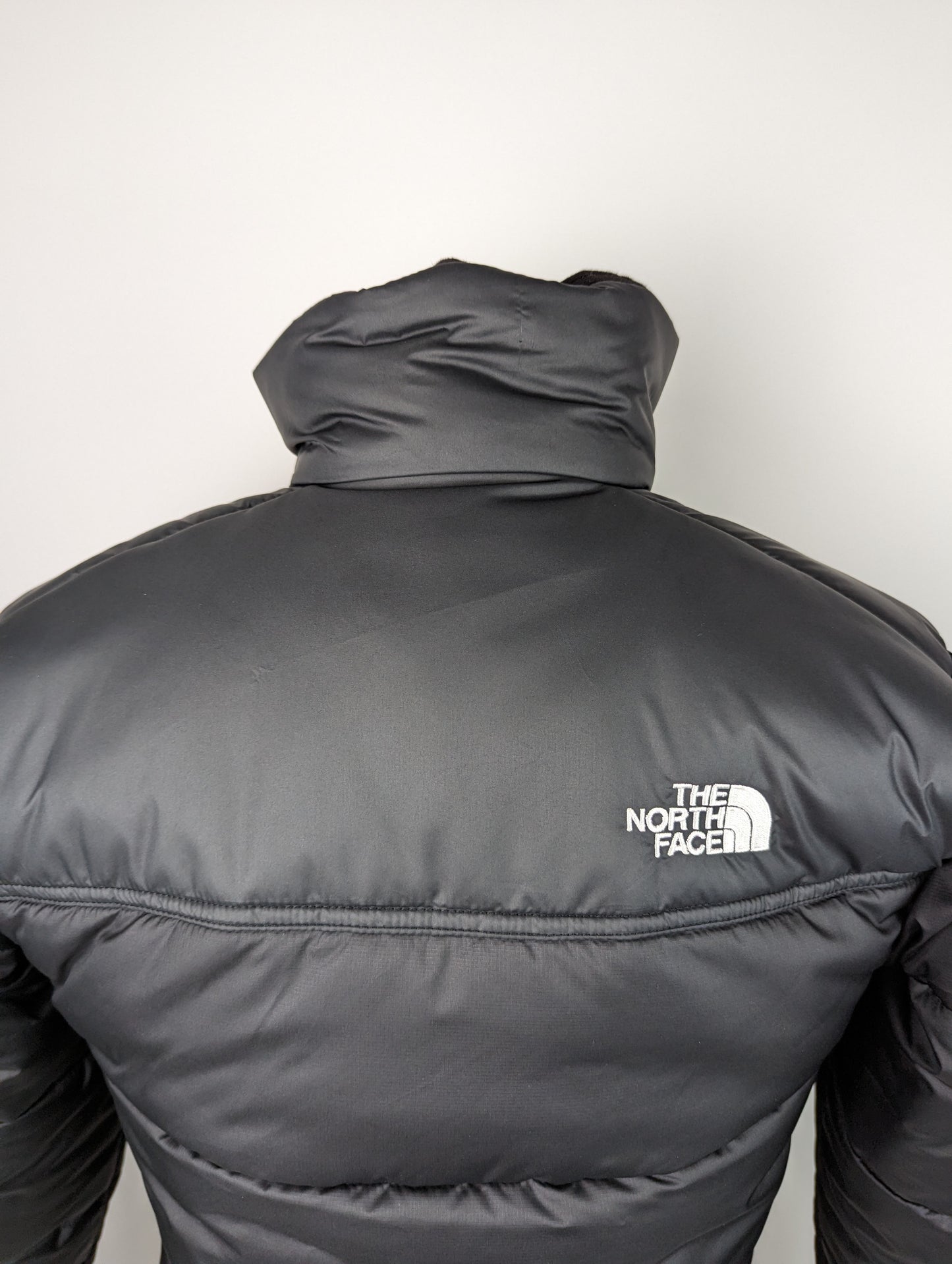 THE NORTH FACE Mens Saikuru Jacket - Black