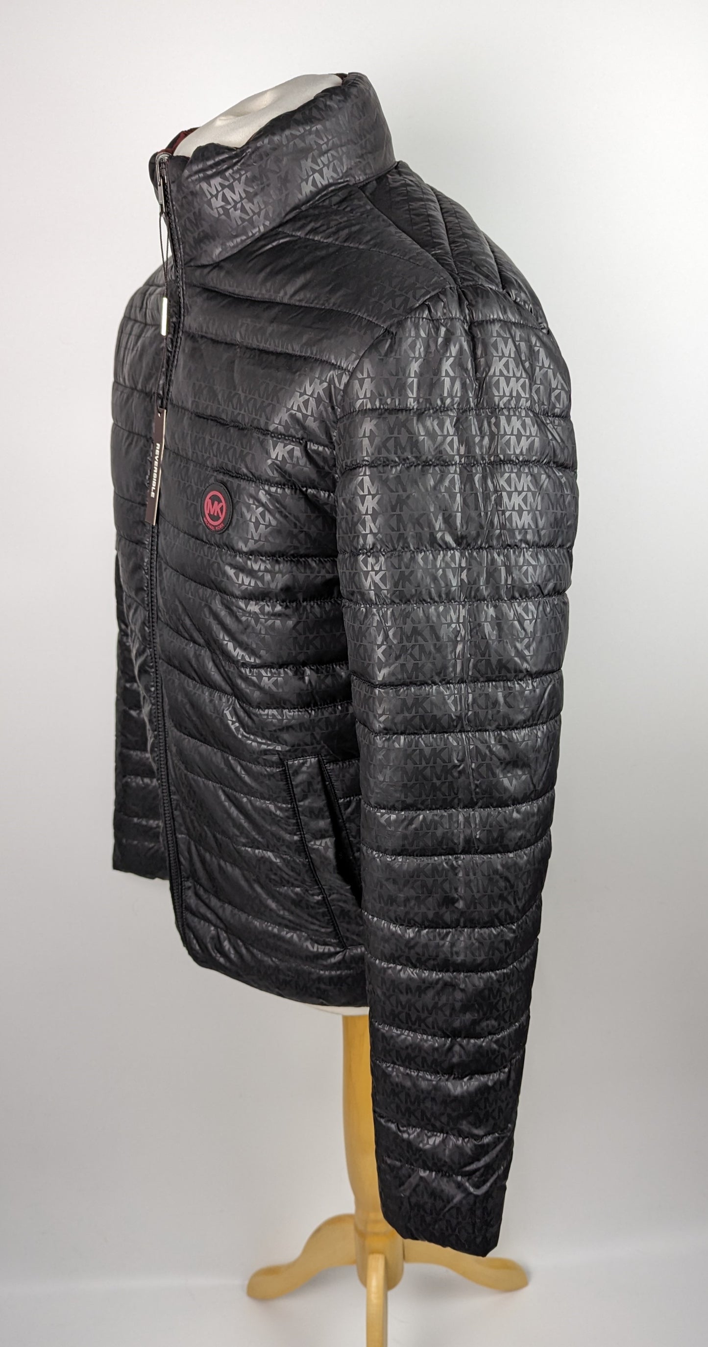 MICHAEL KORS Reversible Puffer Jacket - Black / Red