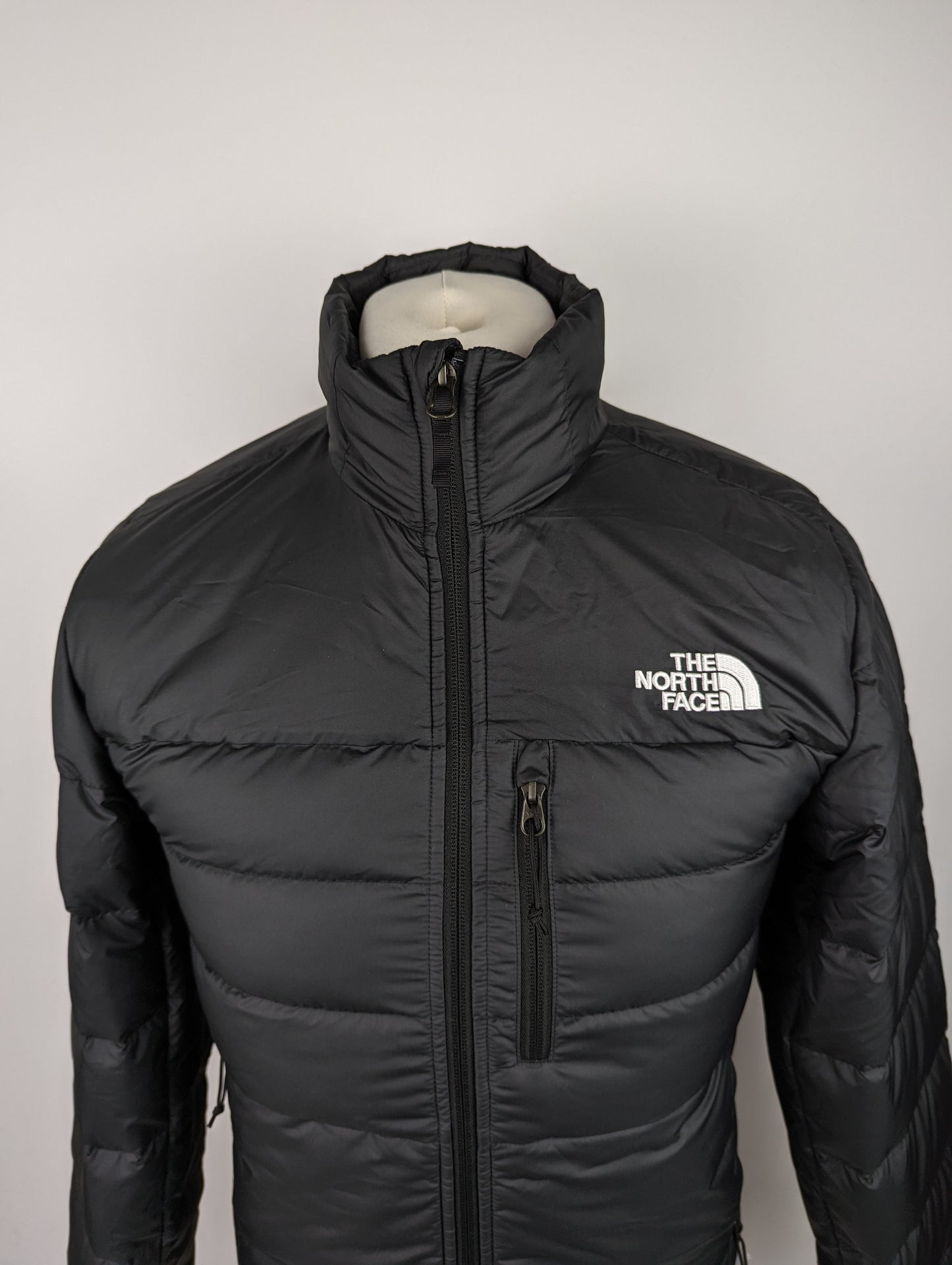 THE NORTH FACE Mens Aconcagua 2 Down Jacket - Black