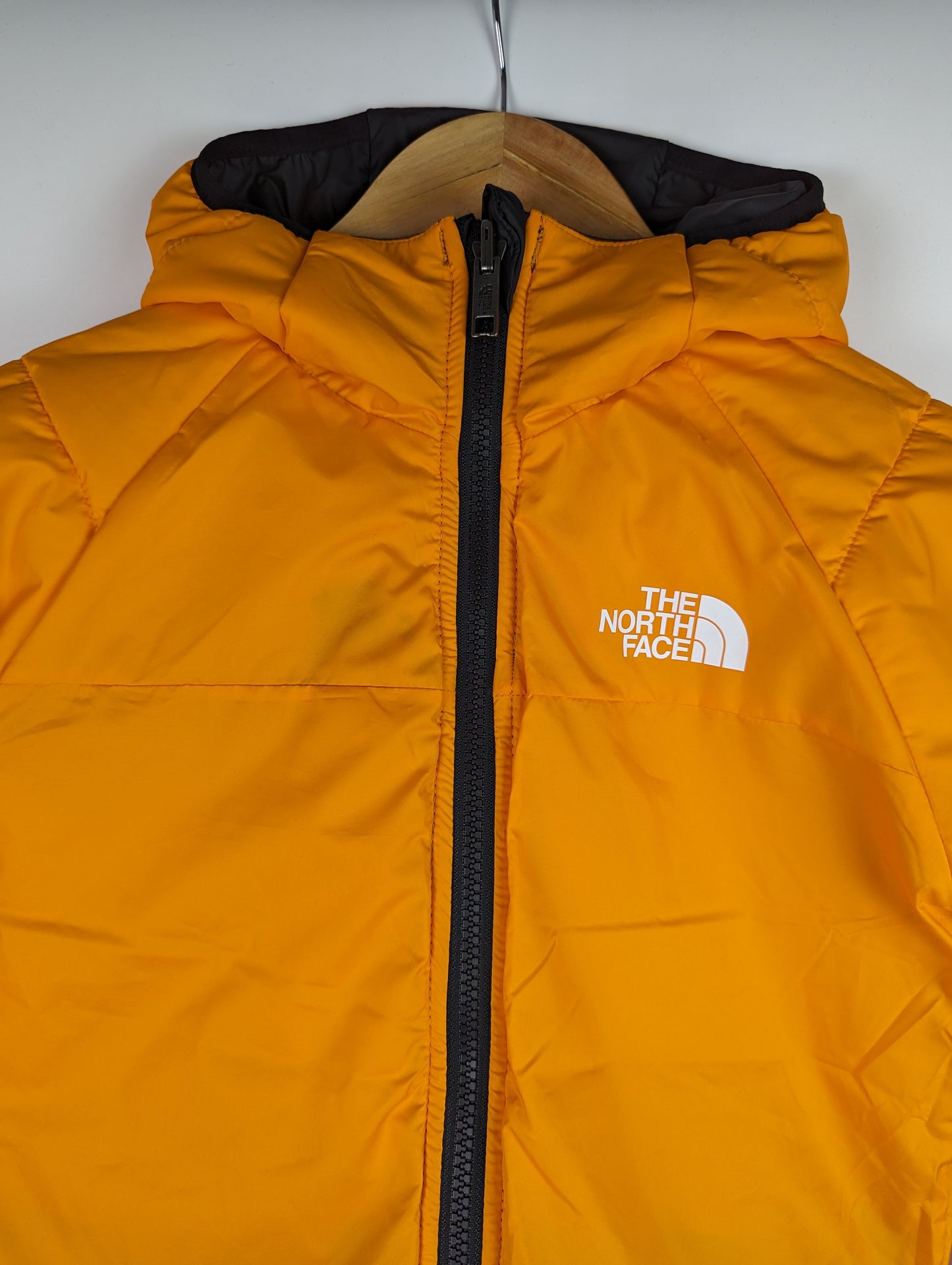 THE NORTH FACE Boys Reversible Perrito Jacket - Black / Cone Orange