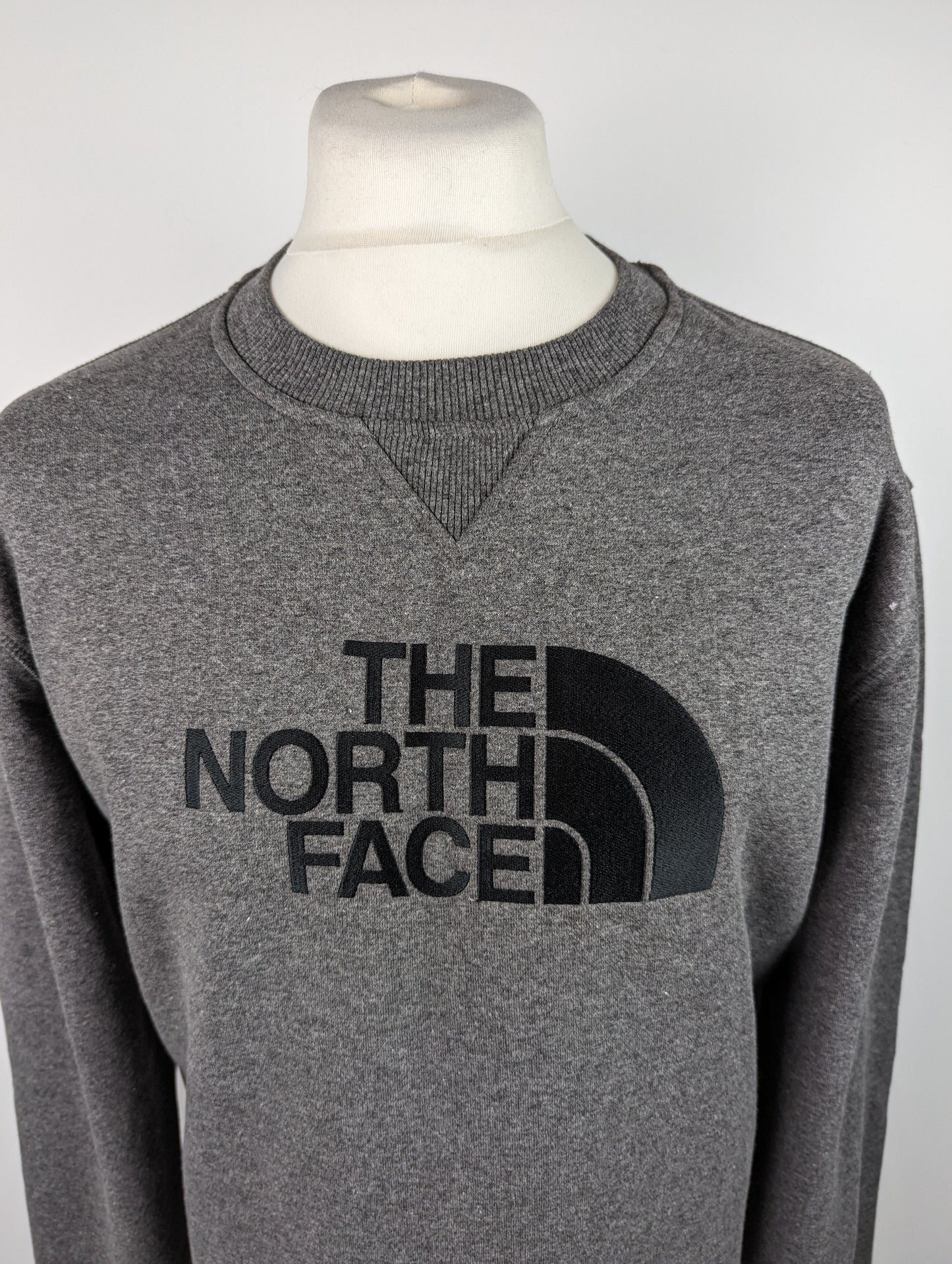 THE NORTH FACE Men's Drew Peak Jumper- Medium Grey Heather