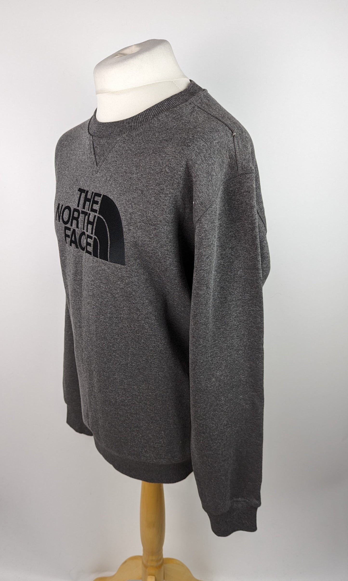 THE NORTH FACE Men's Drew Peak Jumper- Medium Grey Heather