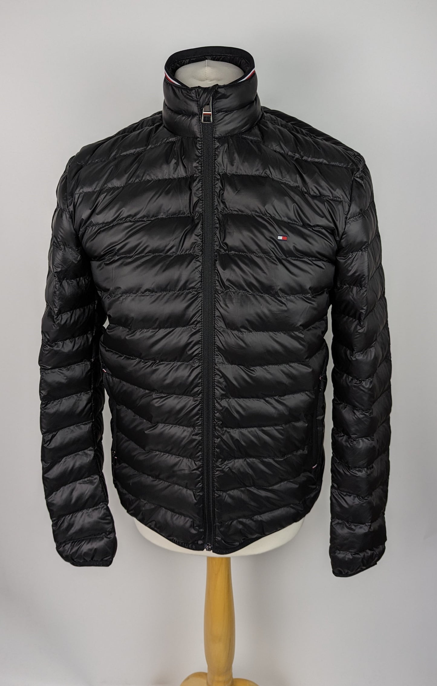 TOMMY HILFIGER Men's Down Jacket - Black