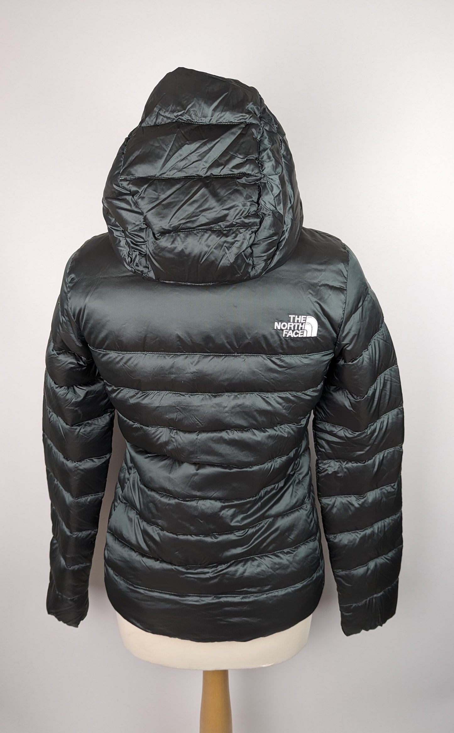 THE NORTH FACE Women's Aconcagua Hooded Down Jacket - Green