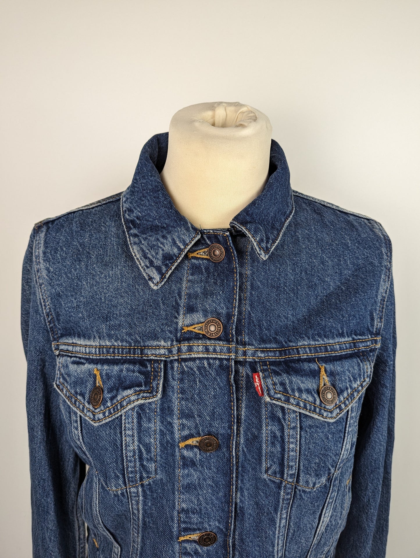 LEVIS Womens Boyfriend Trucker Jacket - Blue