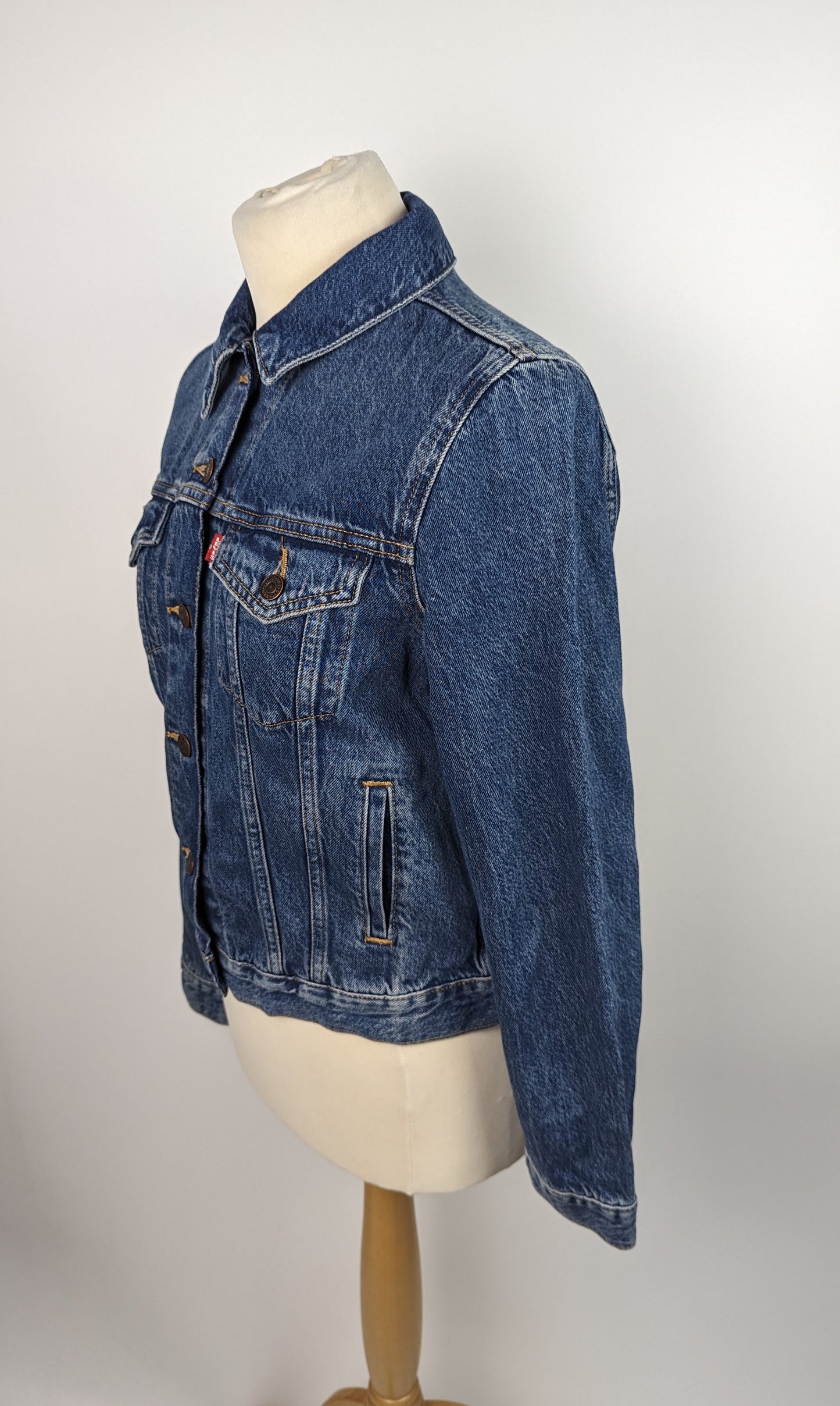 LEVIS Womens Boyfriend Trucker Jacket - Blue