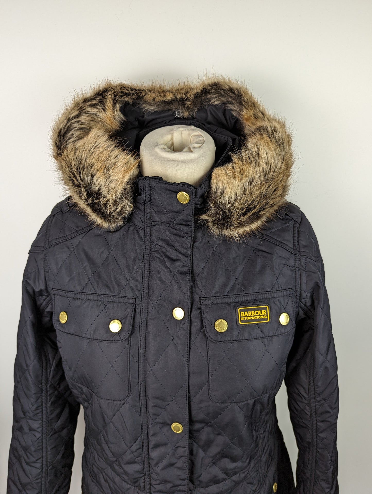 BARBOUR Womens Enduro Quilted Jacket - Black