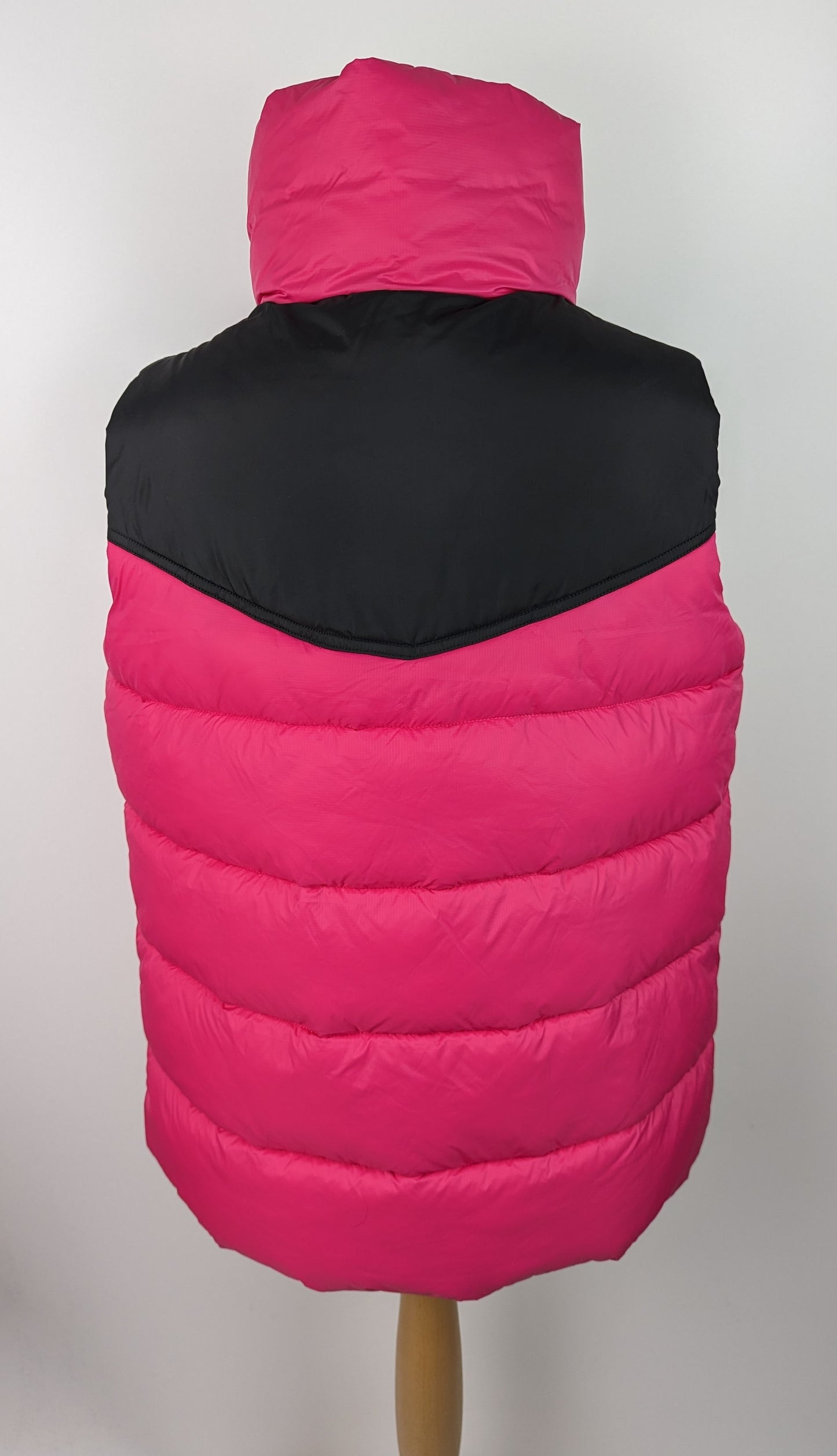 BARBOUR Women's Hiker Delamere Gilet - Pink / Black