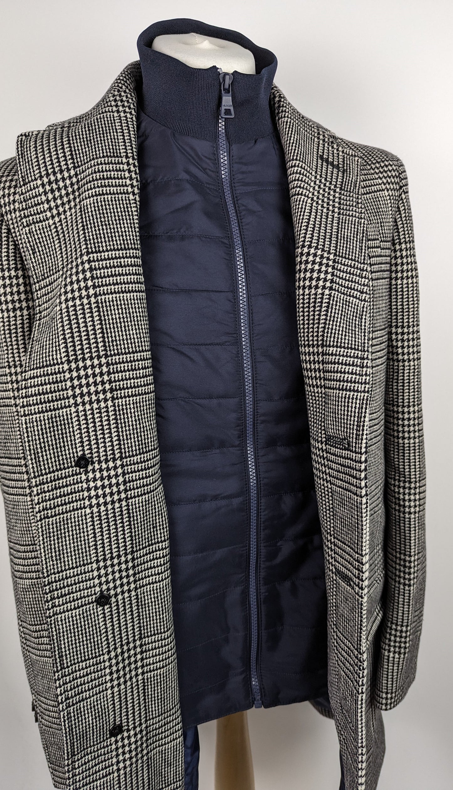 TOMMY HILFIGER Prince of Wales Check Jacket - Black / White