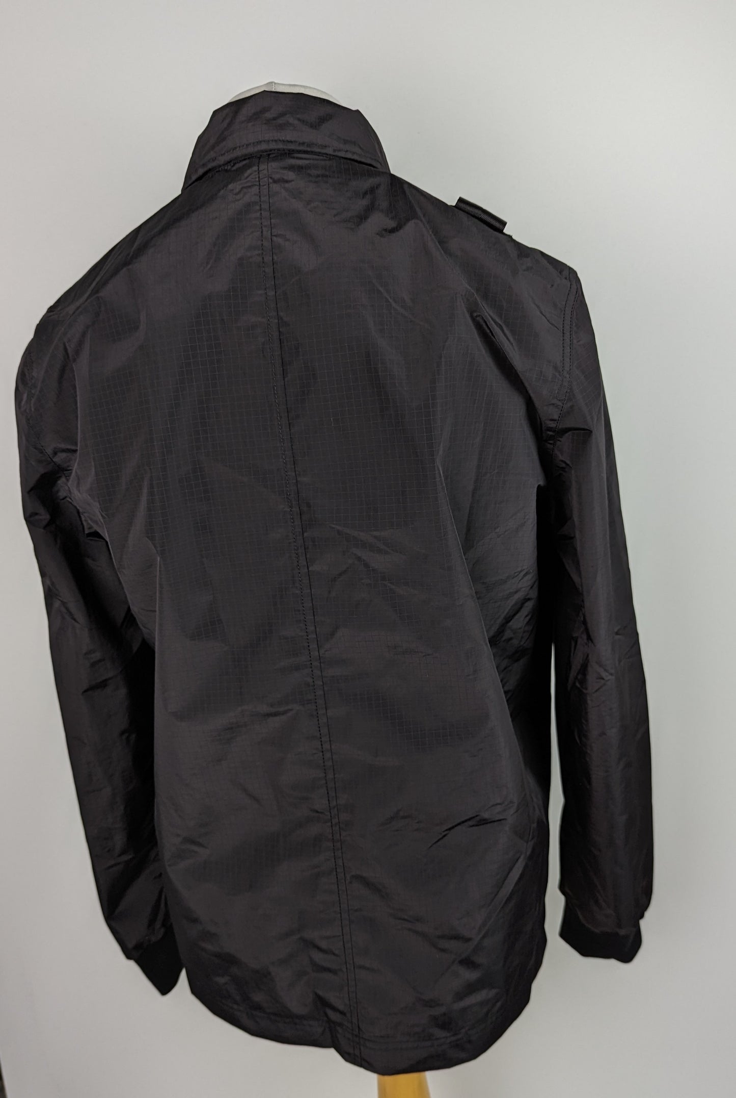 MA STRUM Mens Nylon Grid Overshirt - Jet Black