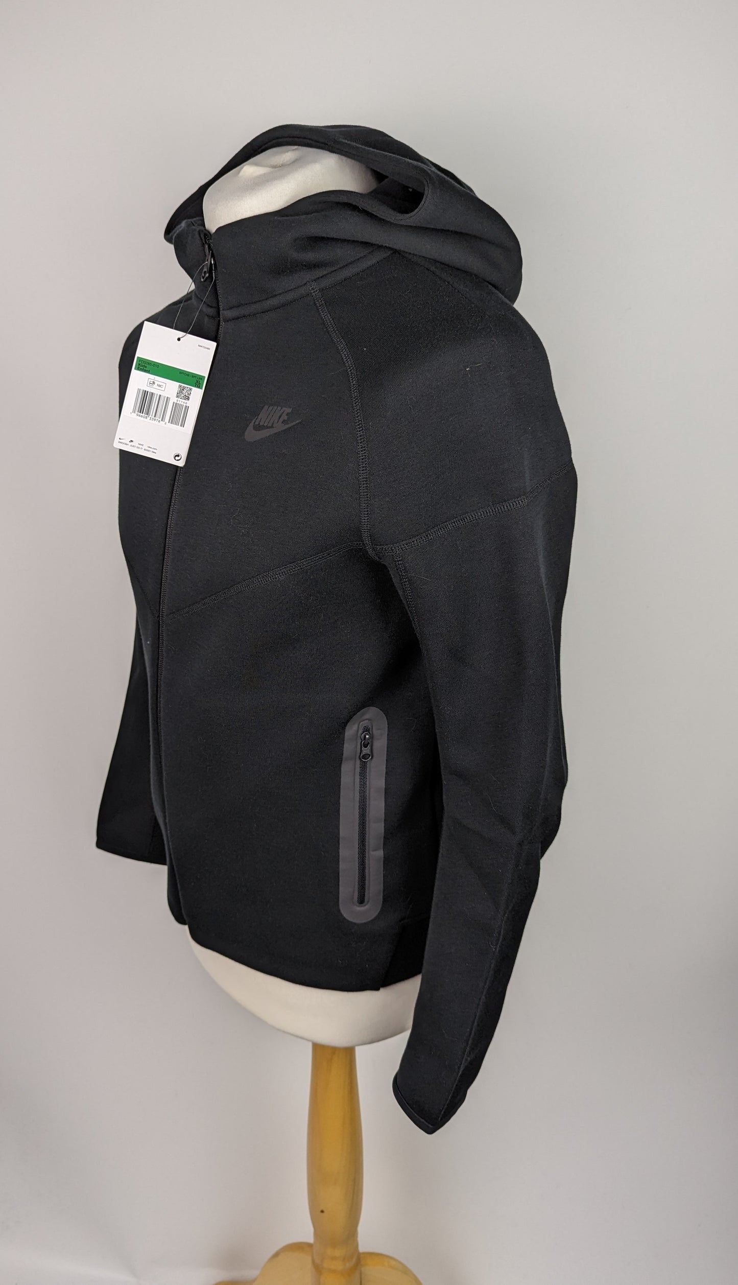 Nike Sportswear Tech Fleece Older Boys Full-Zip Hoodie - Black