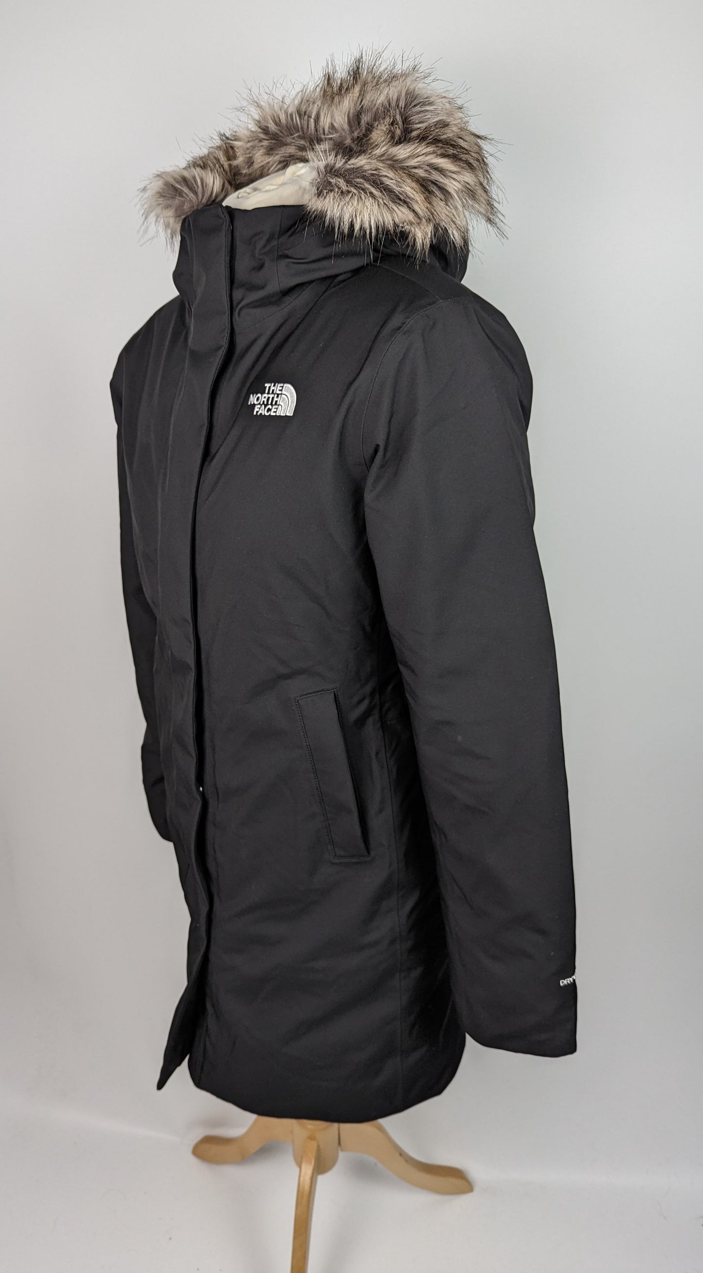 THE NORTH FACE Women's Arctic Parka - Black