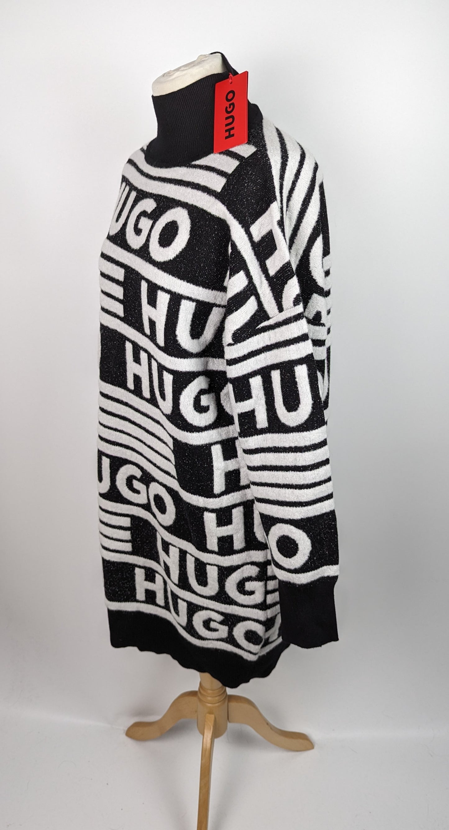 HUGO Sisminy Logo-Jacquard Knit Dress - Black / White