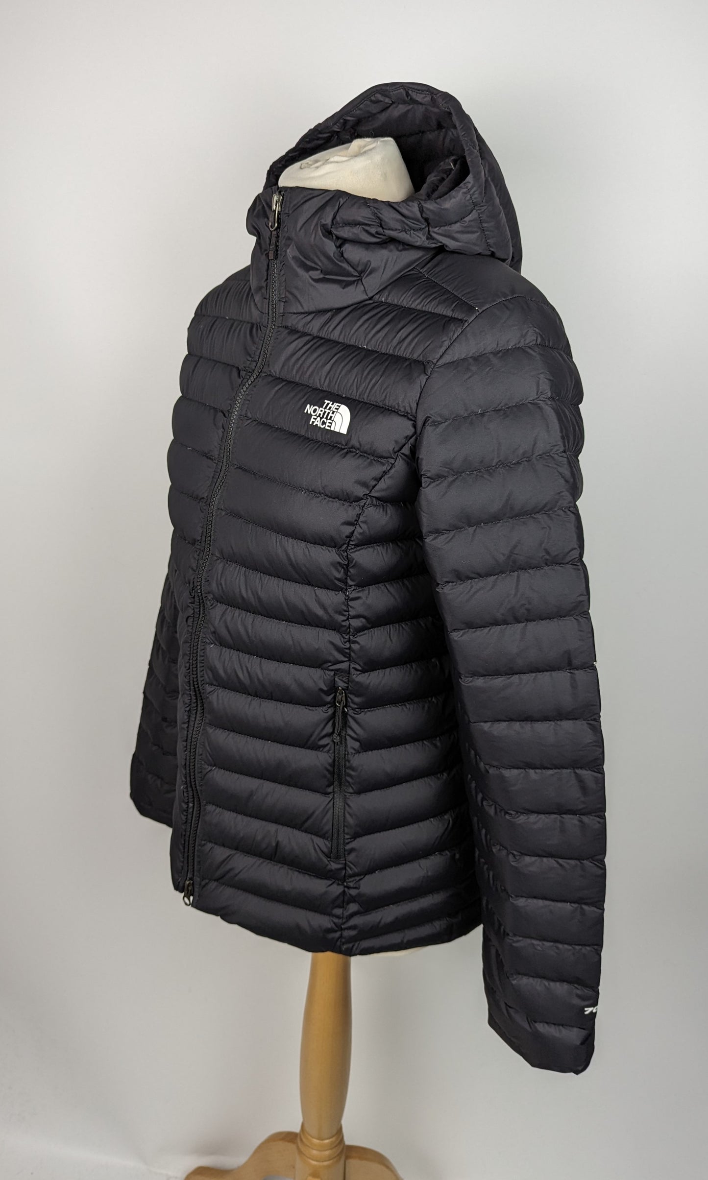 THE NORTH FACE Womens Stretch Down Puffer Jacket - Black