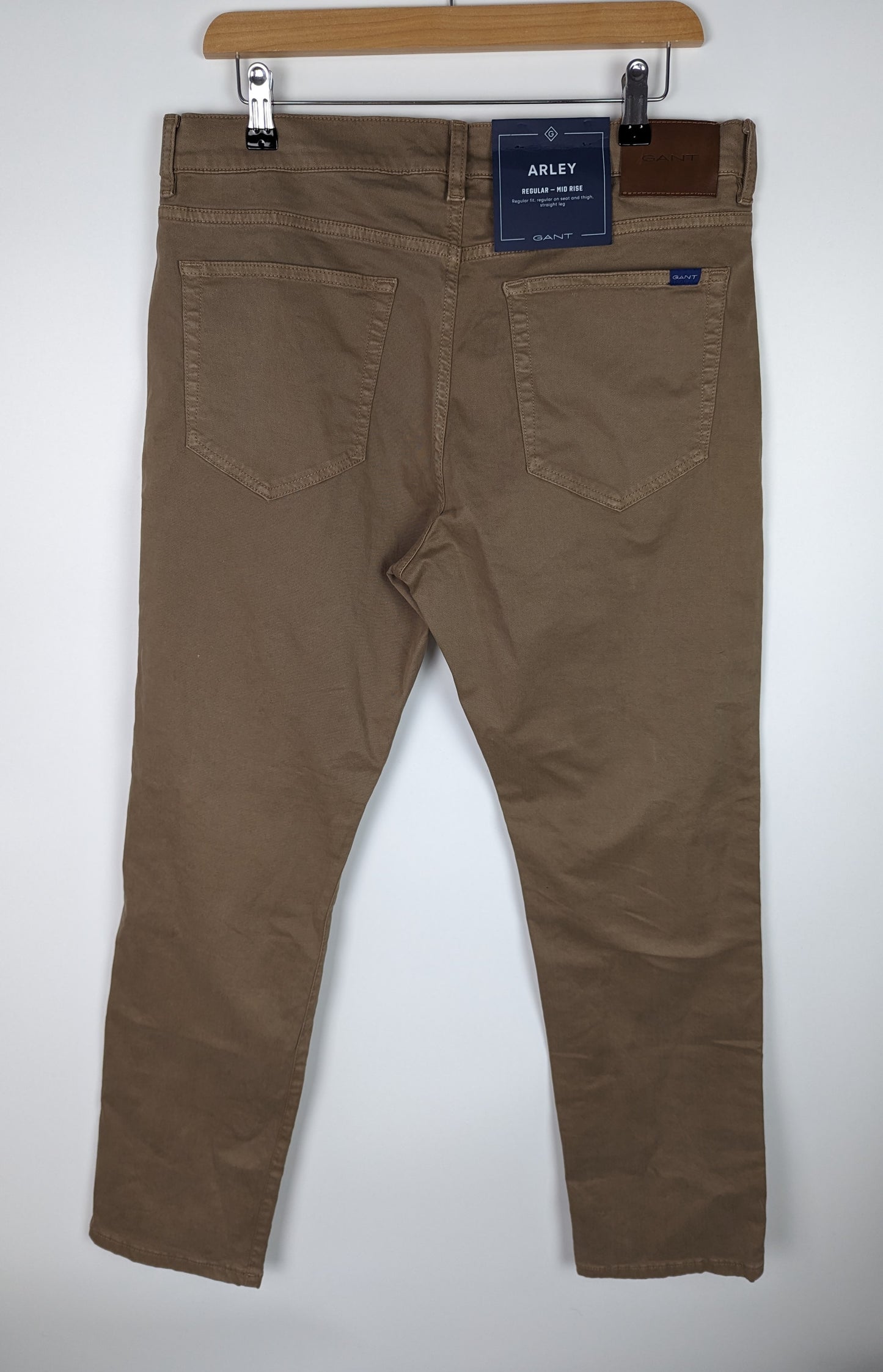 GANT Arley Regular Fit Desert Jeans - Brown