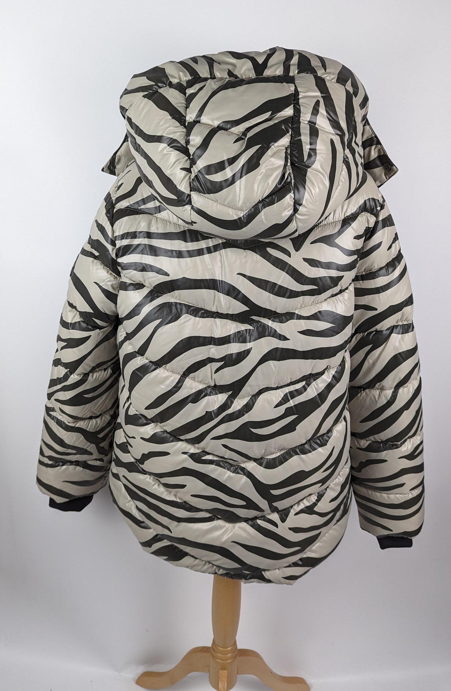 BARBOUR INTERNATIONAL Printed Chicago Quilted Jacket - Envy Zebra