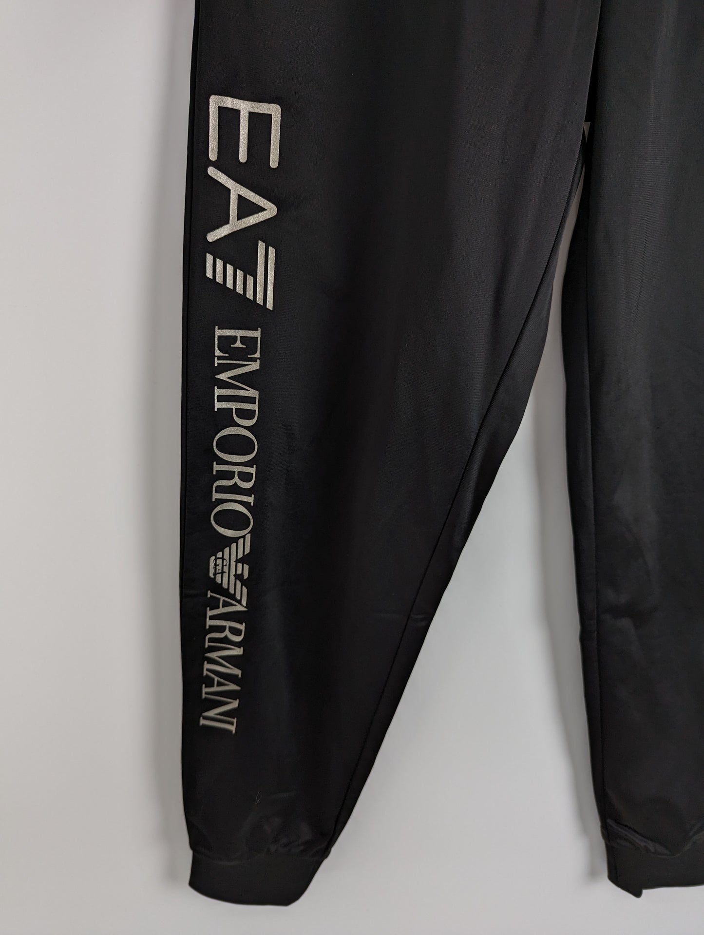 EA7 ARMANI EXCHANGE Womens Joggers - Black