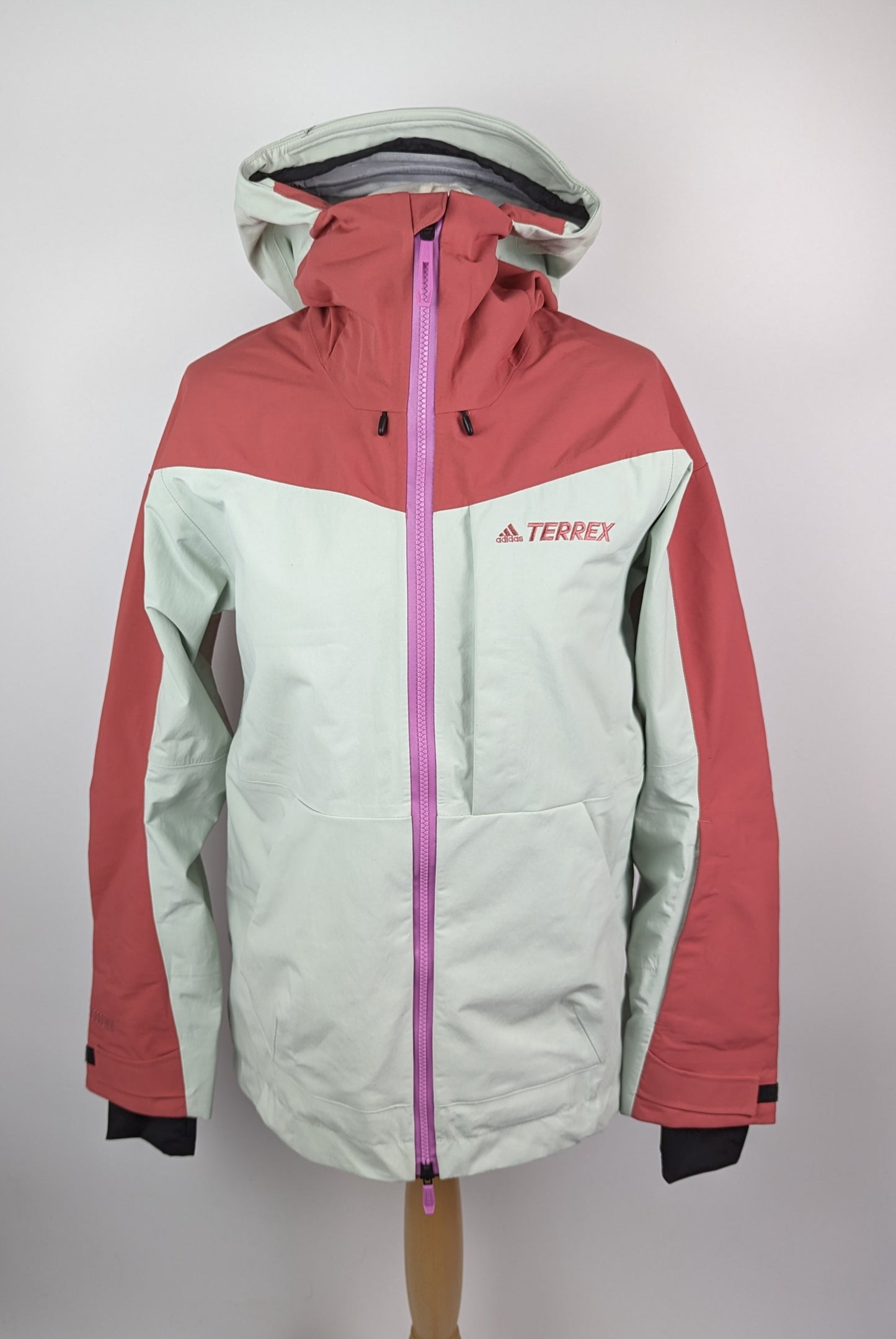 Adidas Terrex 3l post-consumer nylon snow jacket Womens - Wonred/Lingrn