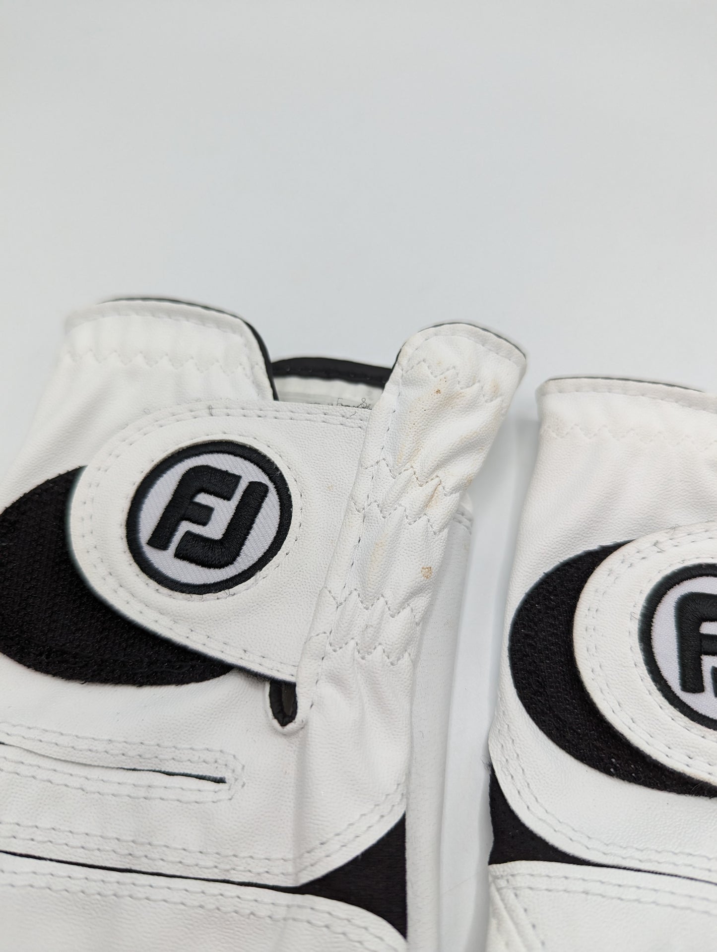 X2 Footjoy FLX Mens Golf Gloves - White