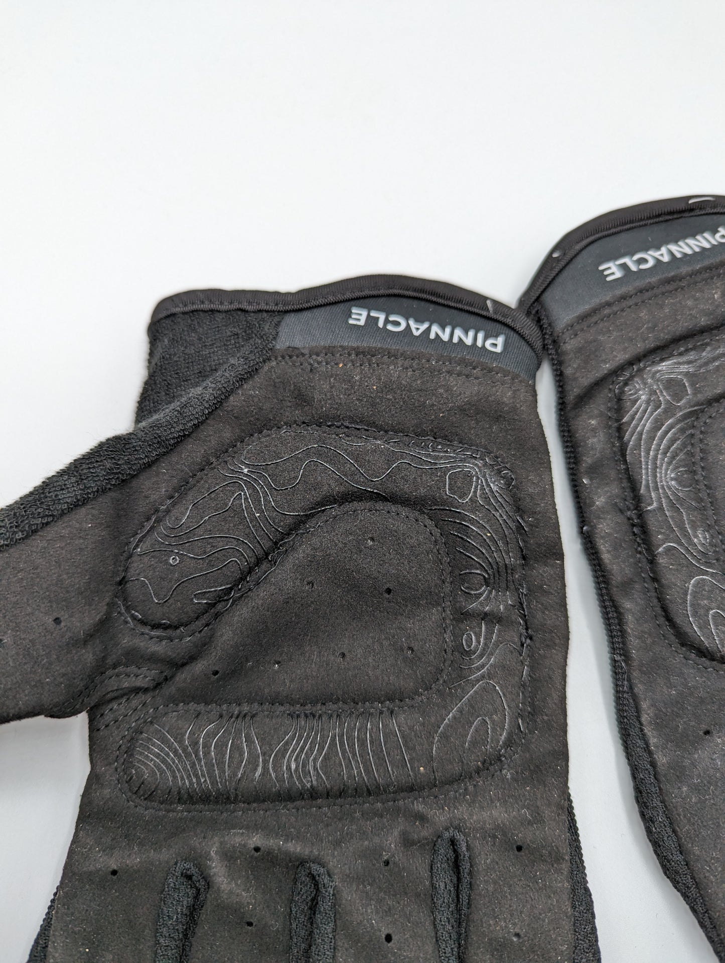 Pinnacle Cycling Gloves - Black