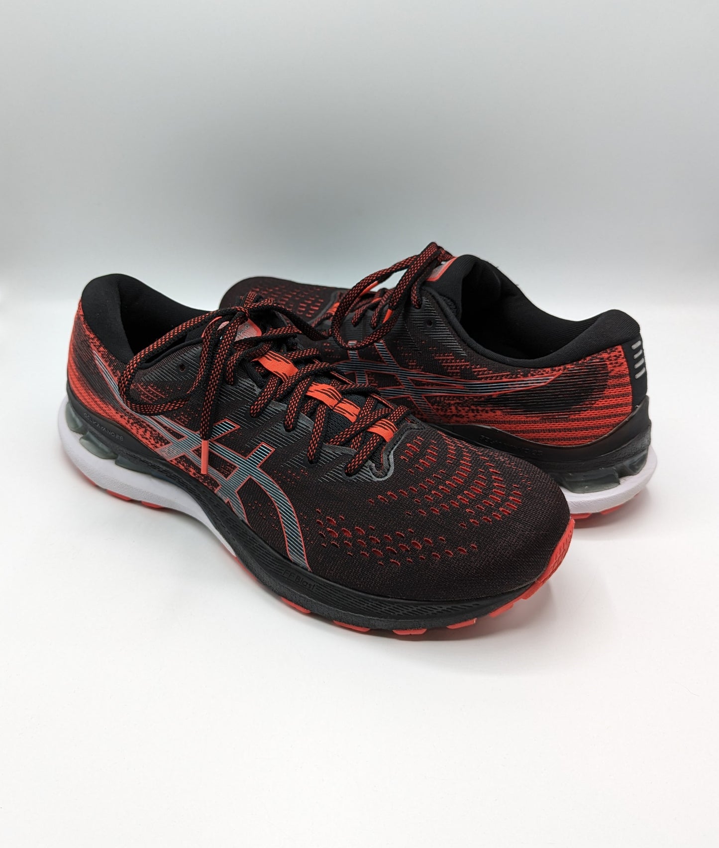 Asics GEL-KAYANO 28 Men's Running Shoes - Red / Black