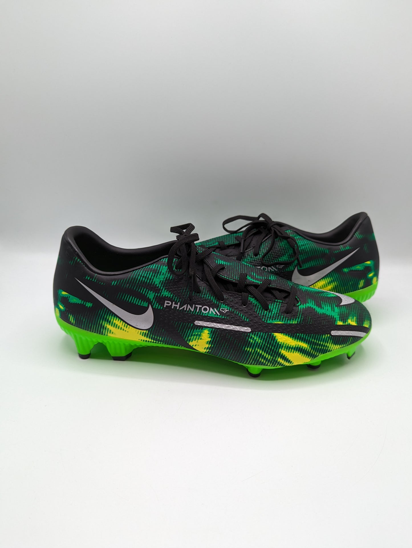 Nike Phantom GT2 Academy MG 'Shockwave' Football Boots- Black / Green