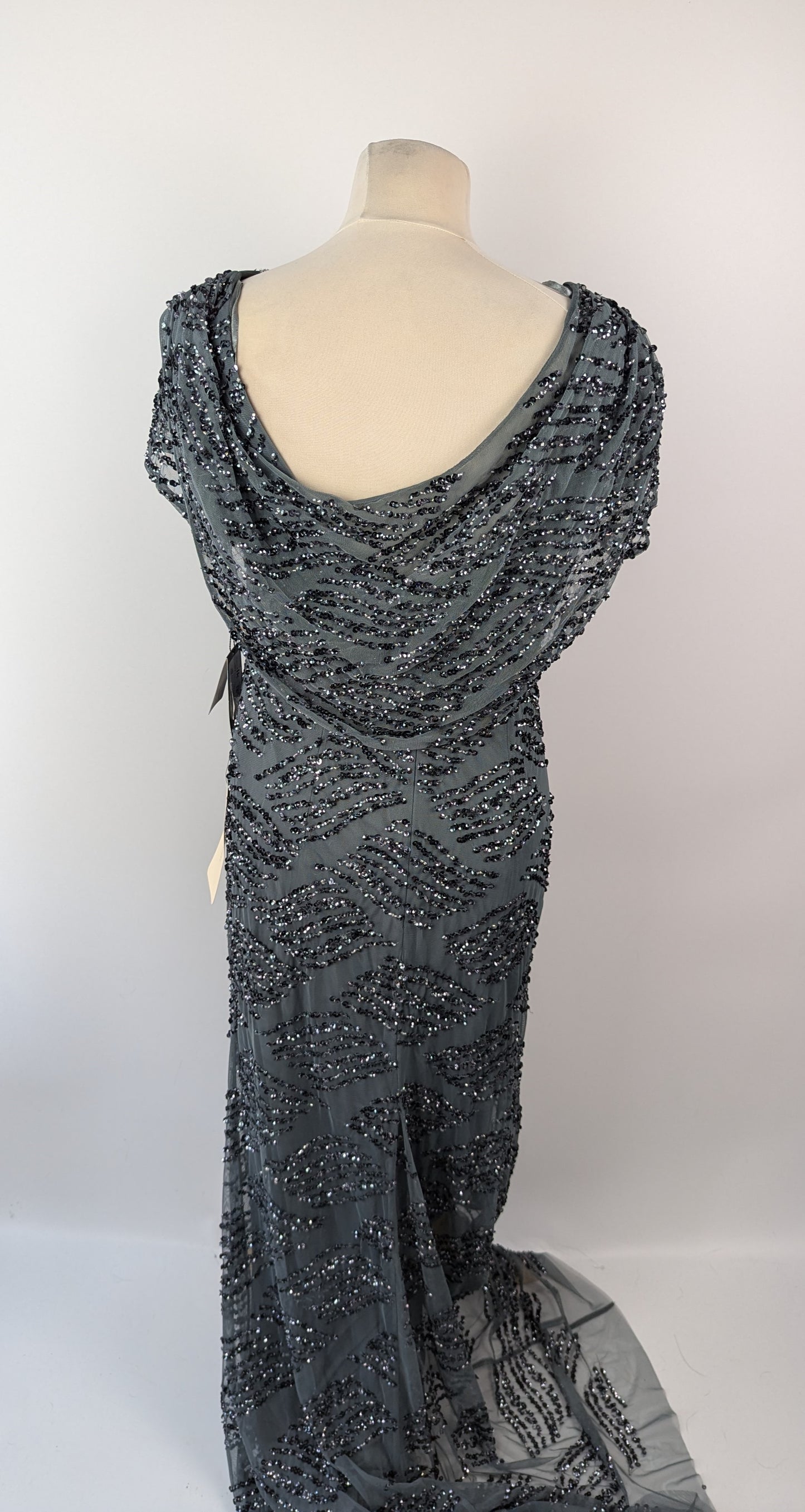 ADRIANNA PAPELL Beaded cowl back gown - Grey