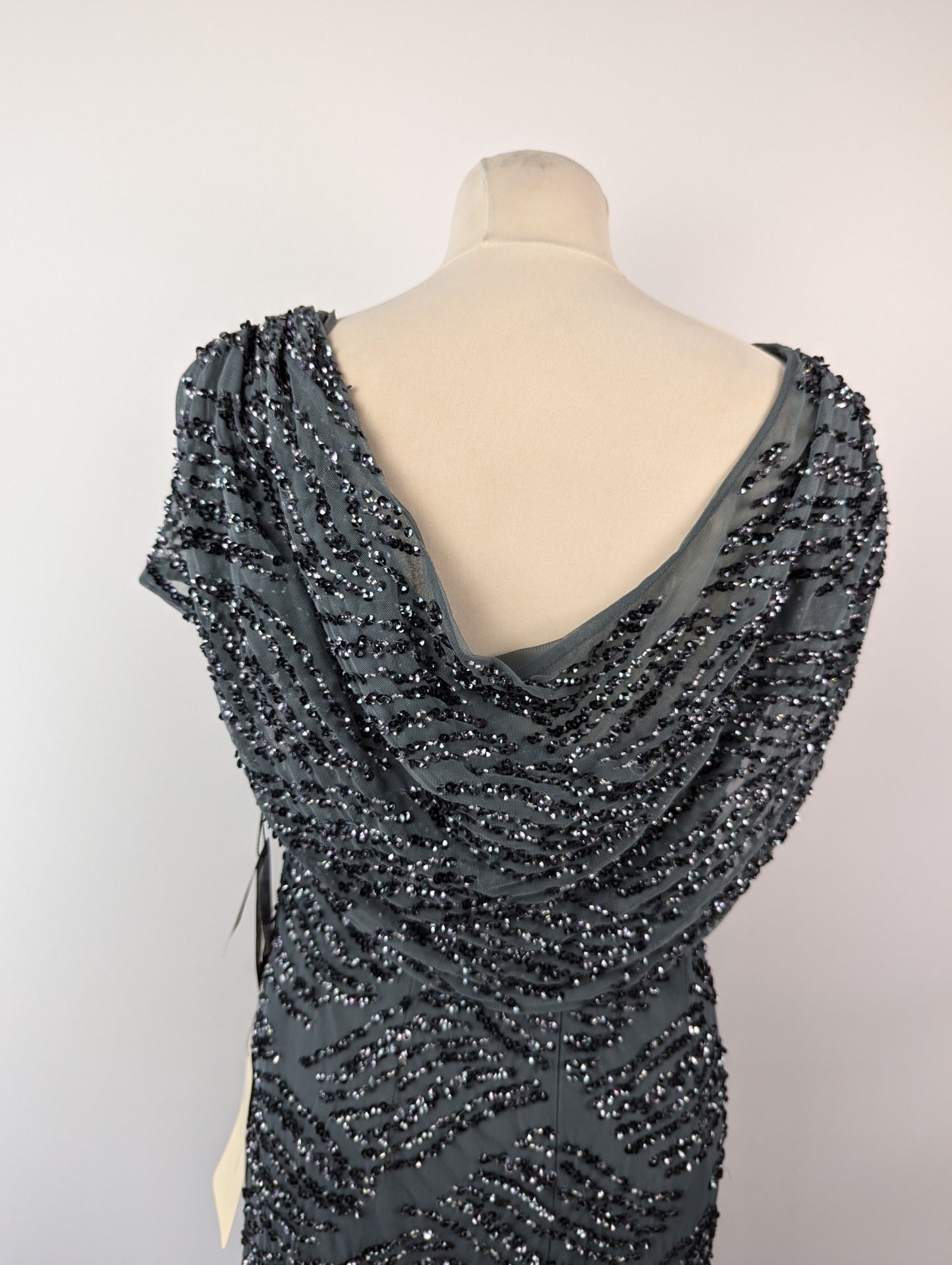 ADRIANNA PAPELL Beaded cowl back gown - Grey