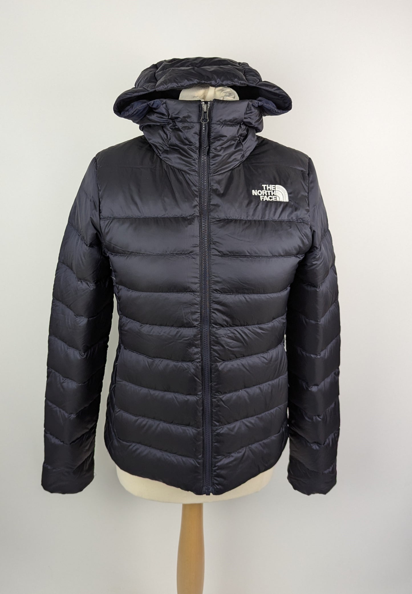 THE NORTH FACE Women's Aconcagua Hooded Down Jacket - Dark Blue