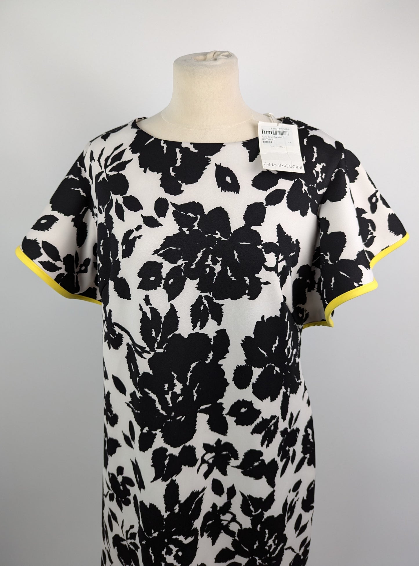 Gina Bacconi Range Floral Dress- Black / White